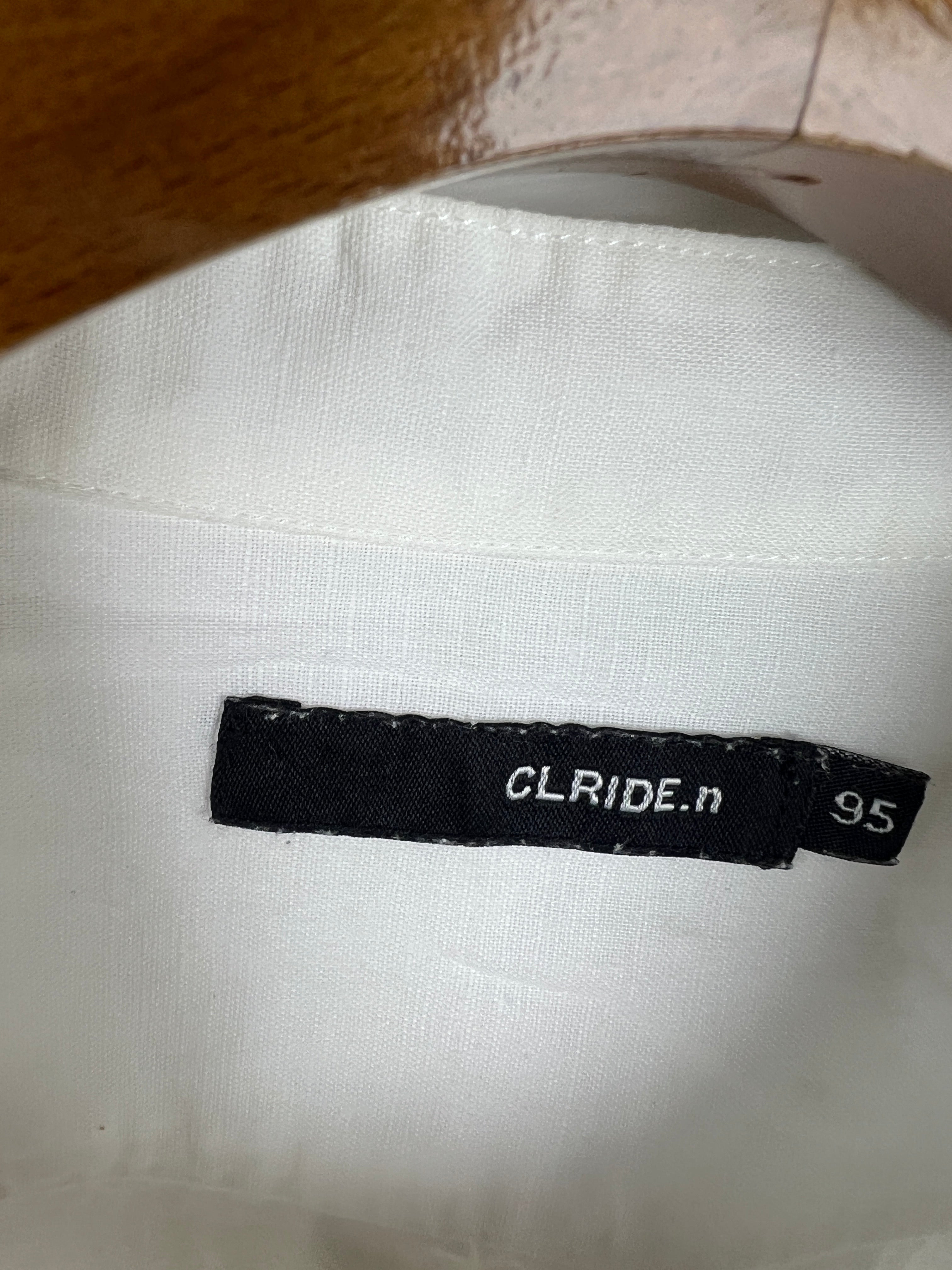 Clride Linen Shirt (Medium-Large)