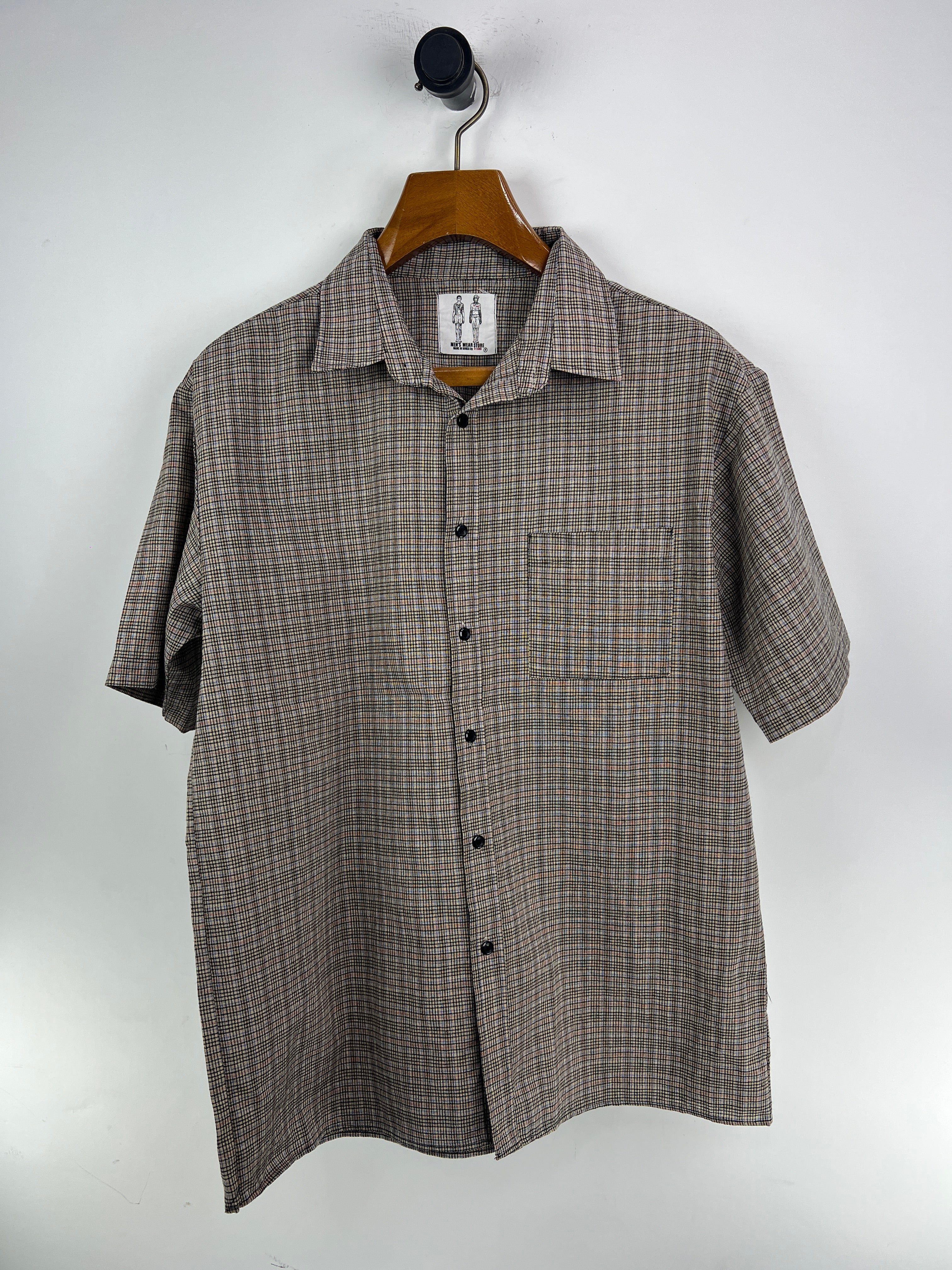 D Land Linen Shirt (Medium-Large)