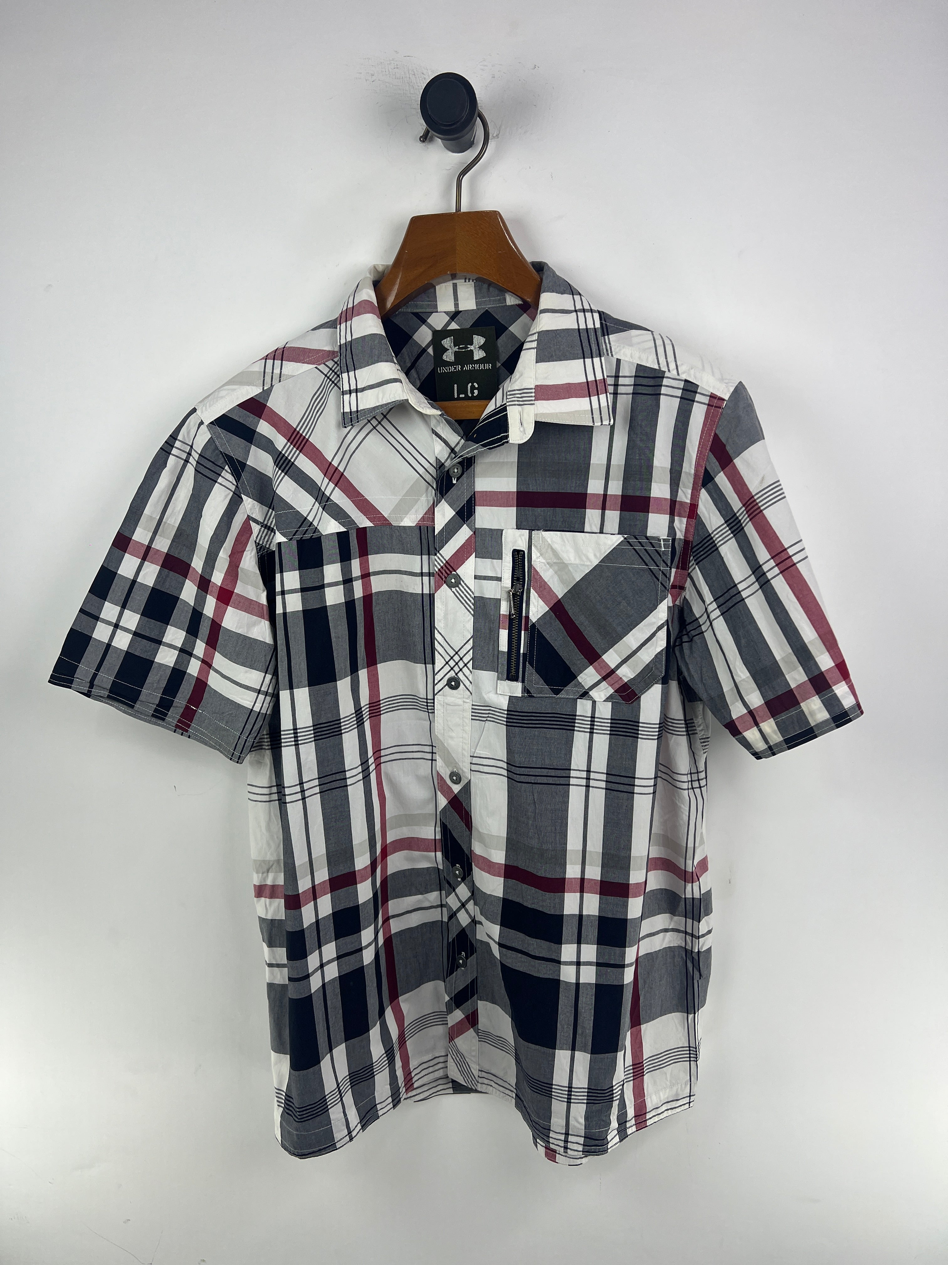 Under Armour Shirt (Large)