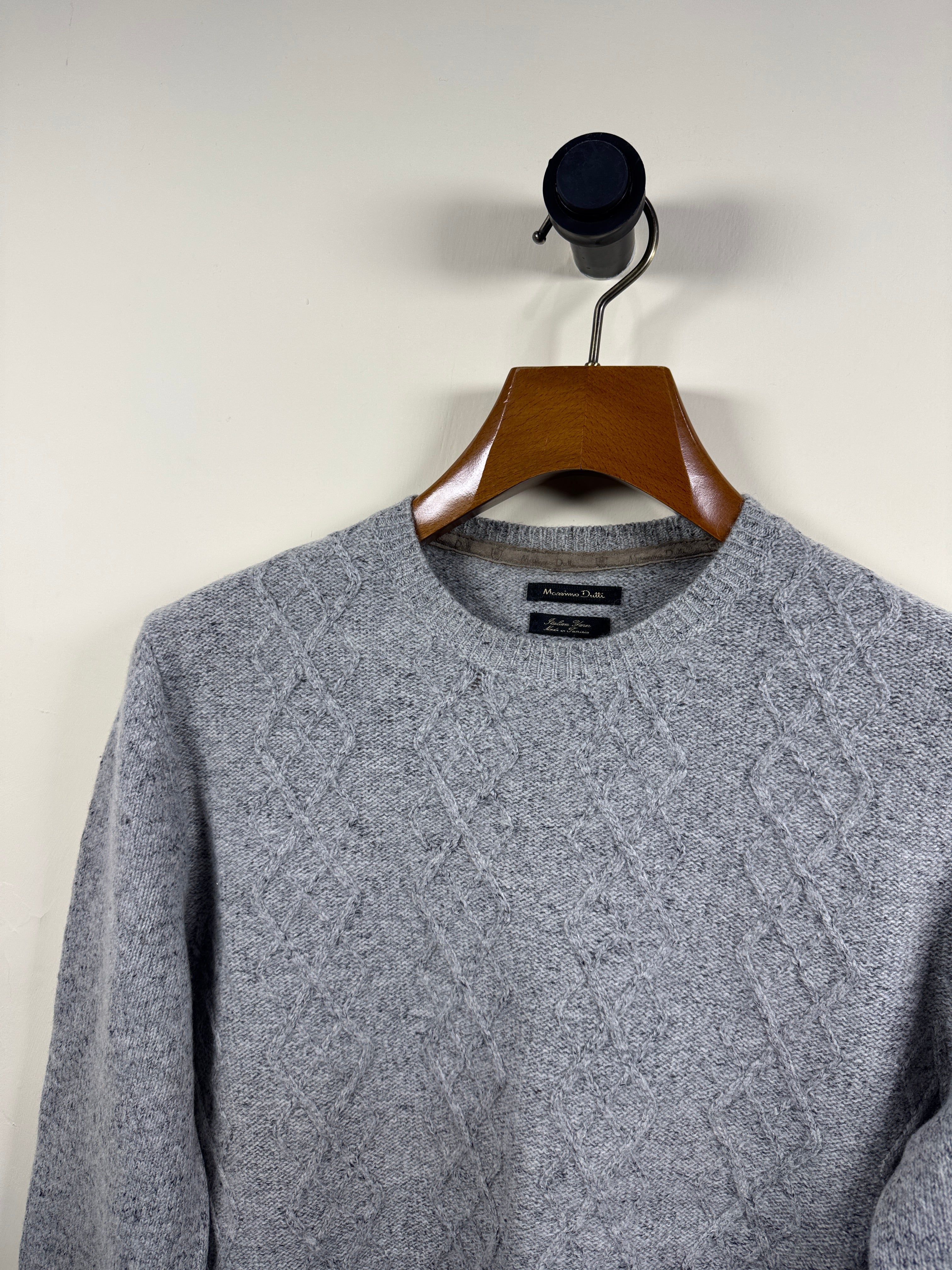 Massimo Dutti Italian Yarn Cable Knitted Sweater (Medium-Large)