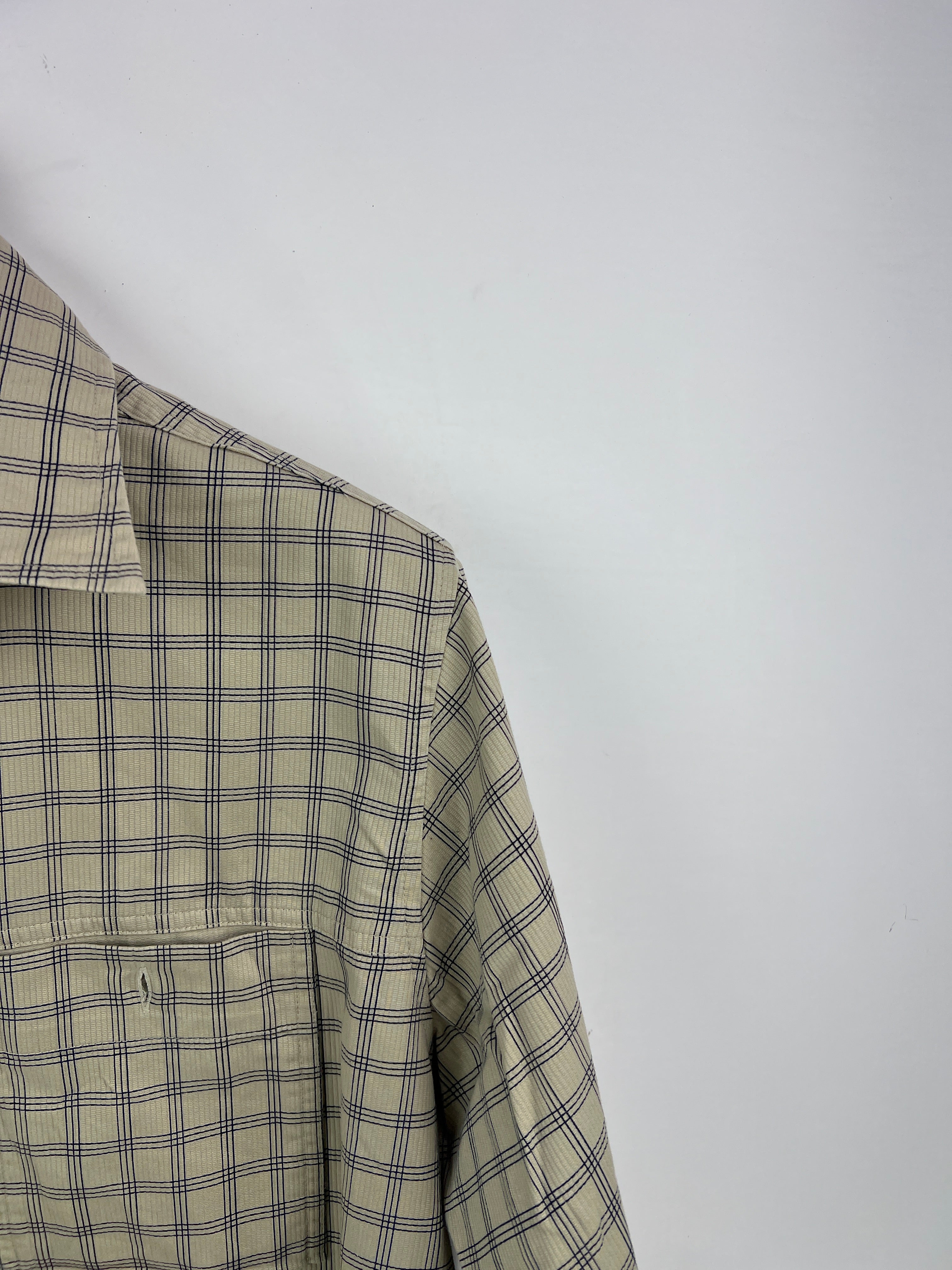 Levis Shirt (Large)