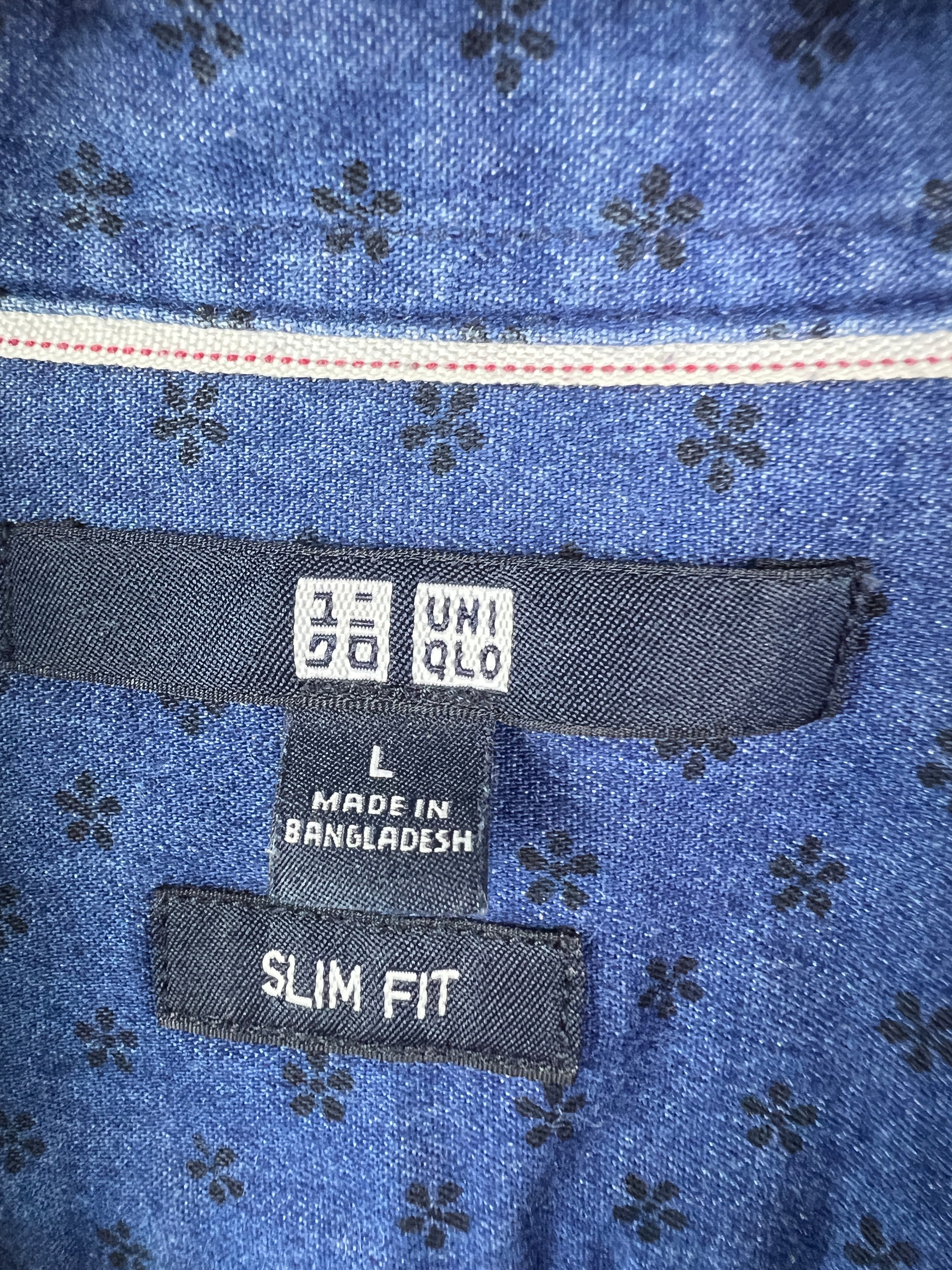Uniqlo Shirt (Small)