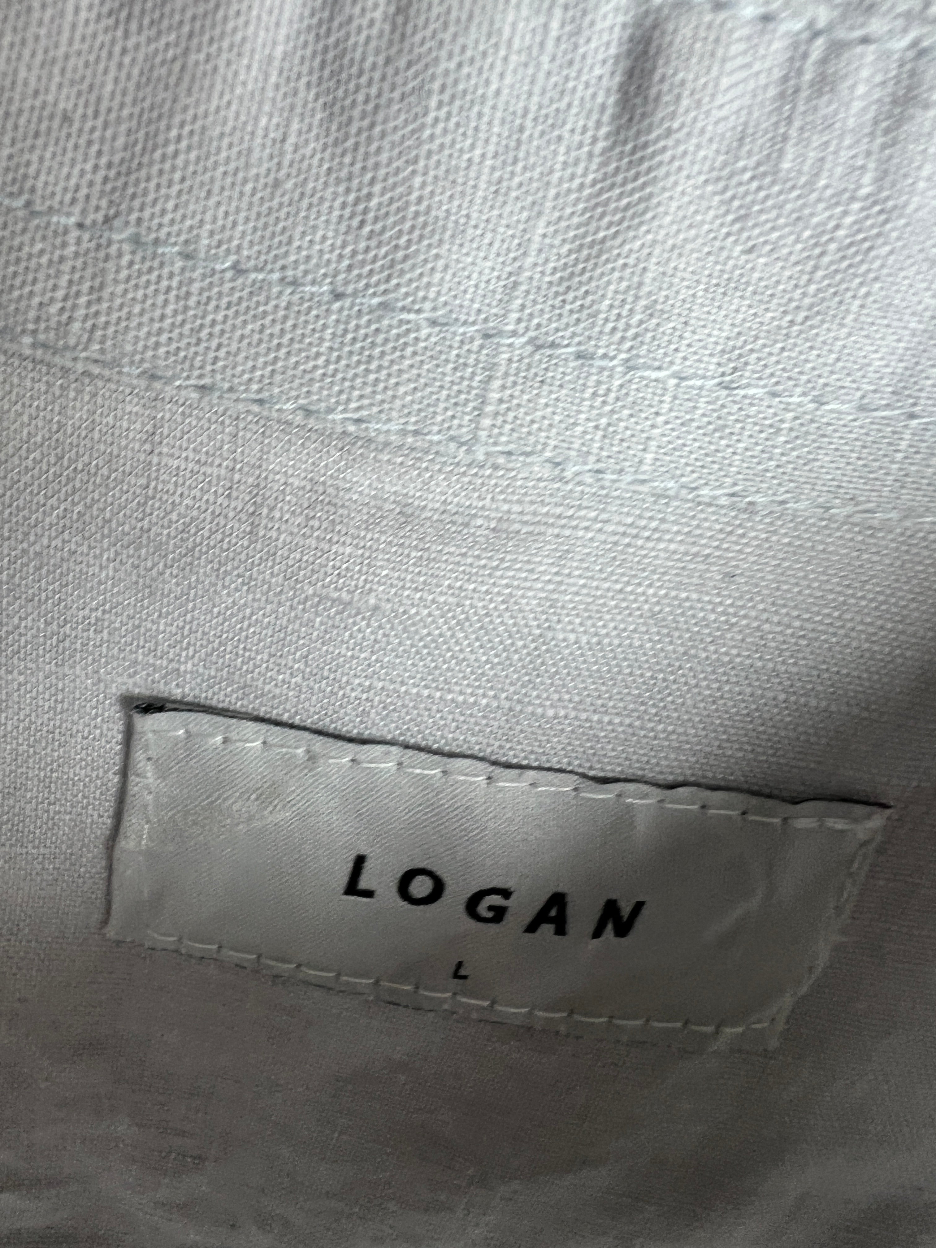 Logan Linen Shirt (Medium-Large)