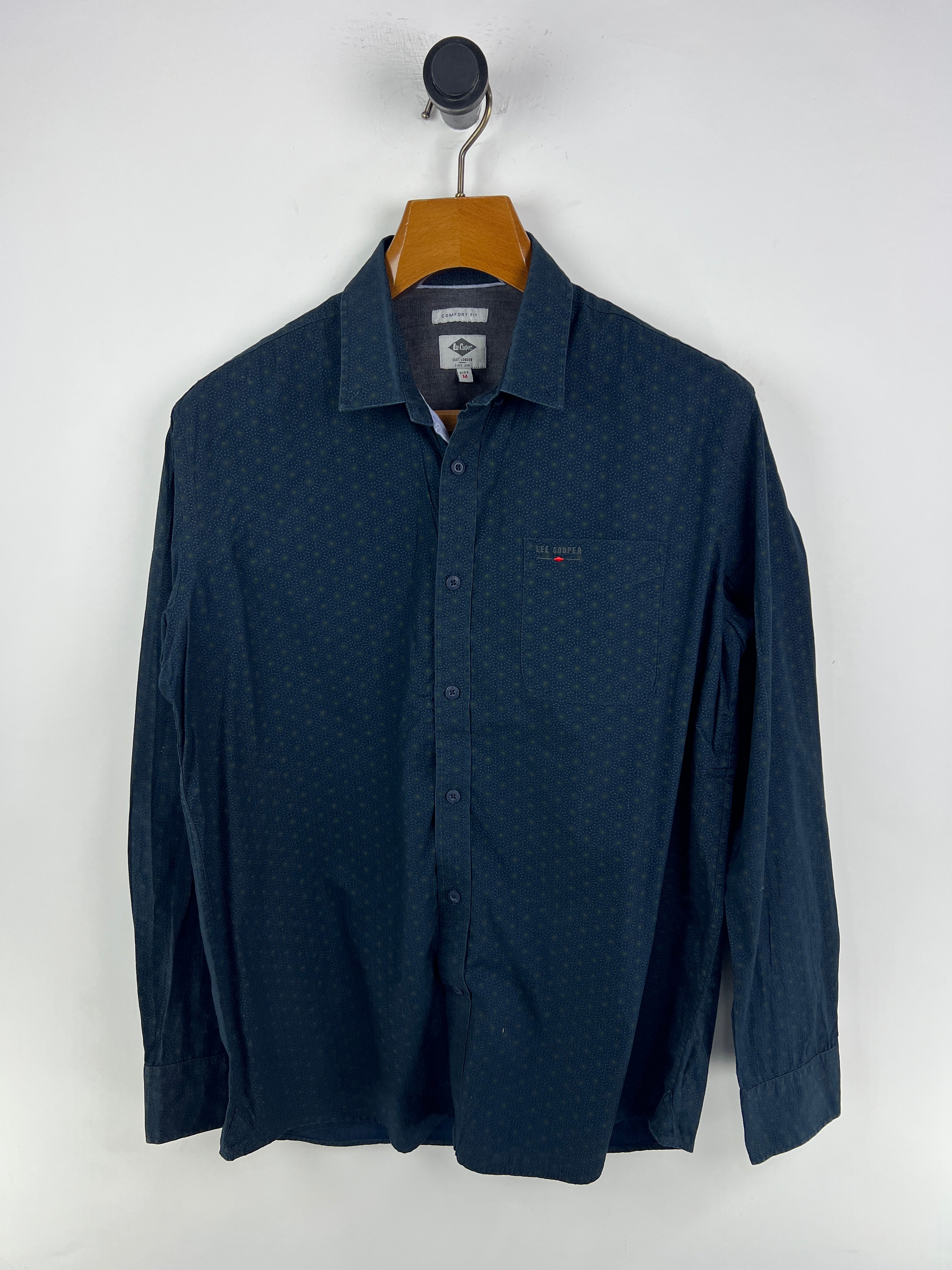 Lee Cooper Shirt (Medium-Large)