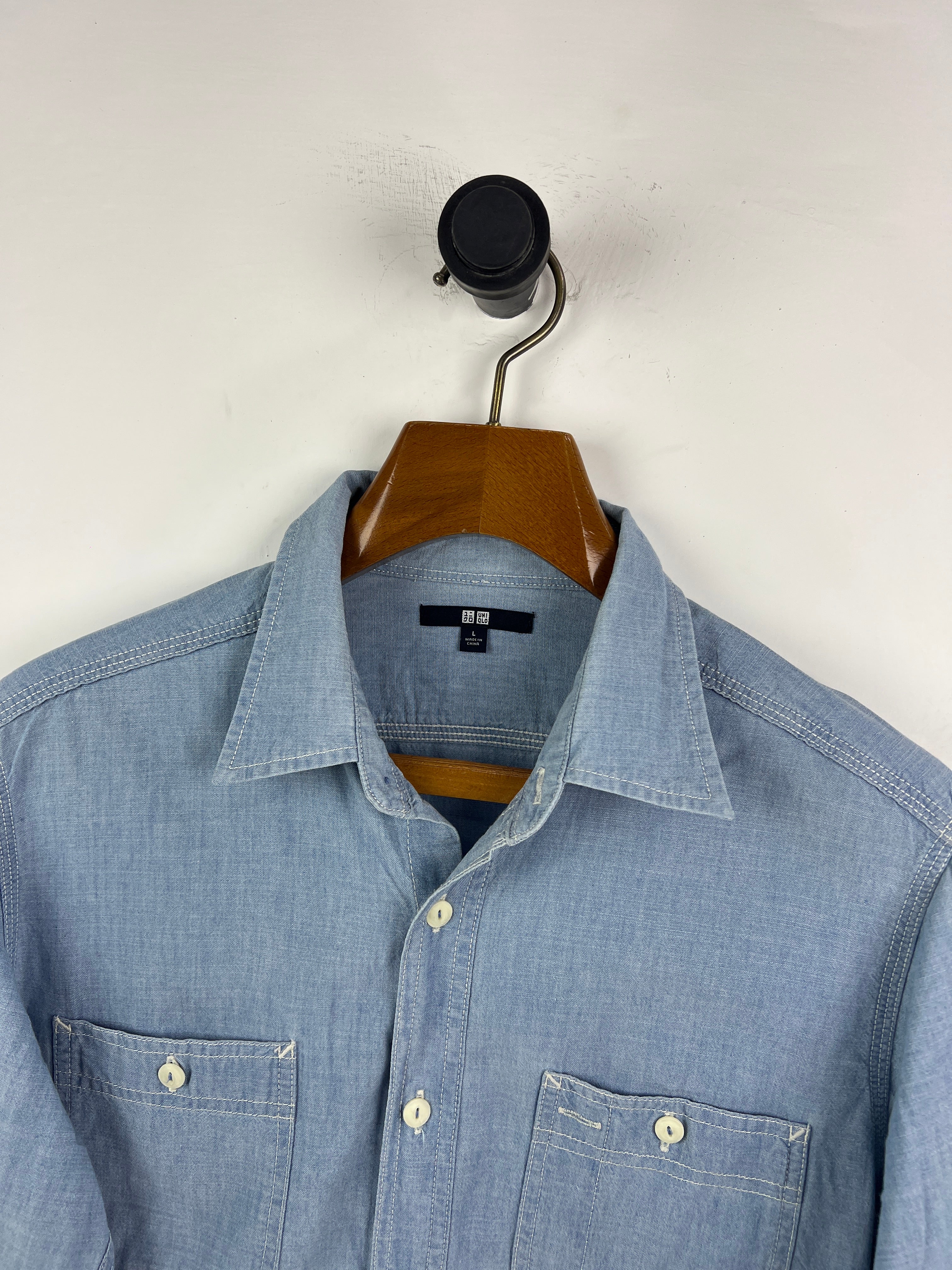 Uniqlo Denim Shirt (Medium)