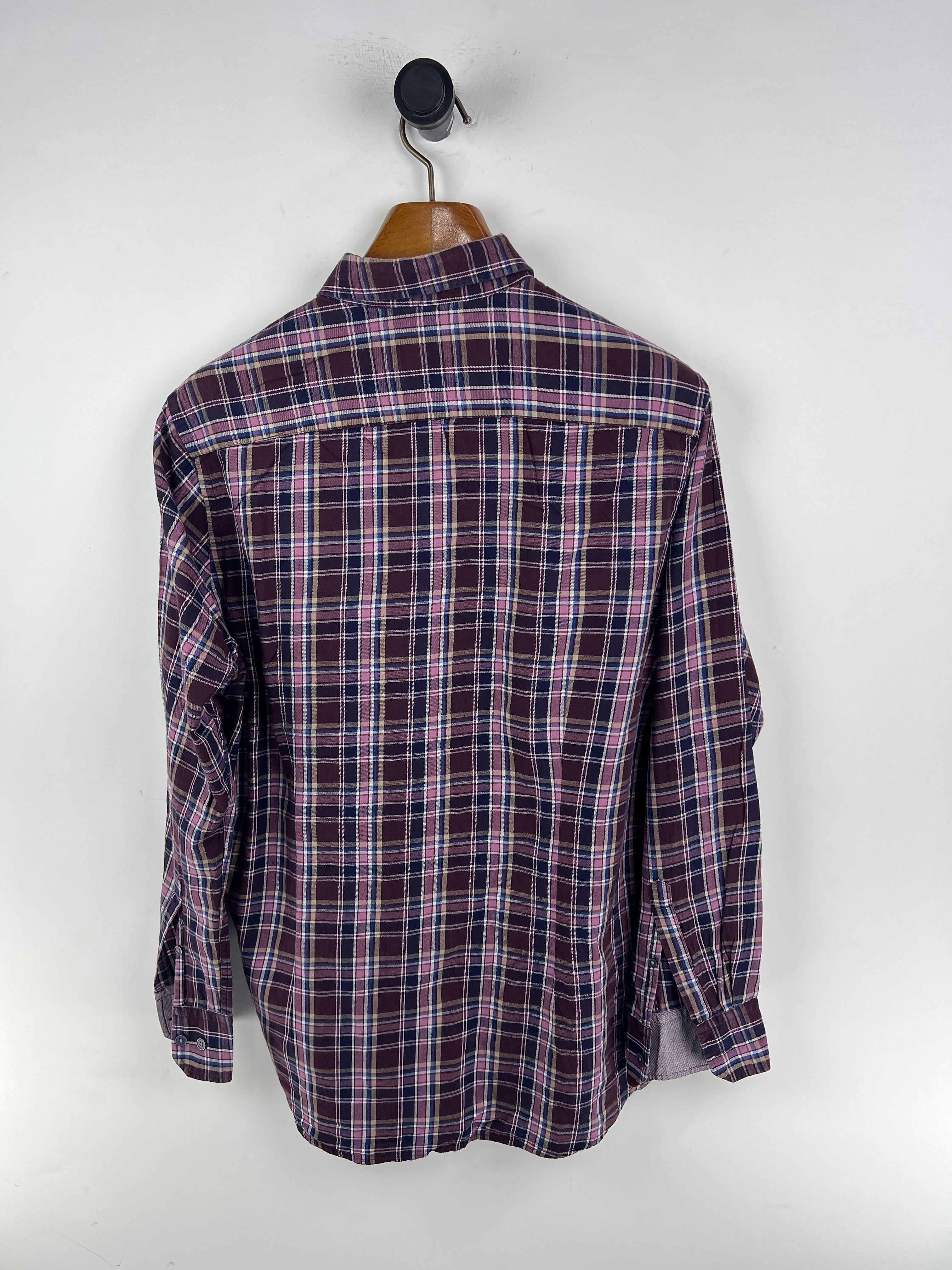 Buggati Shirt (Medium-Large)