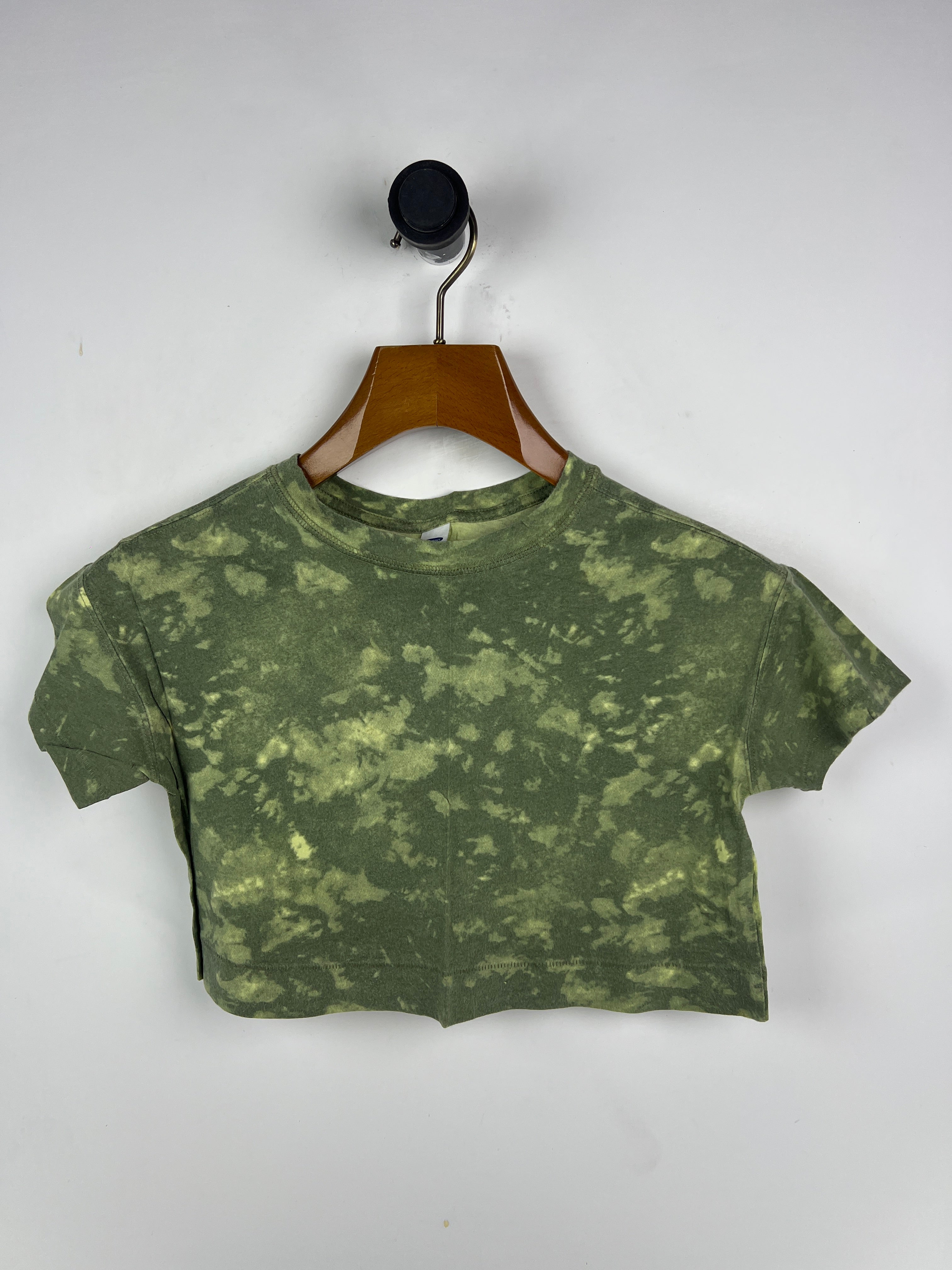 Old Navy Crop T-Shirt (Women) (Small)