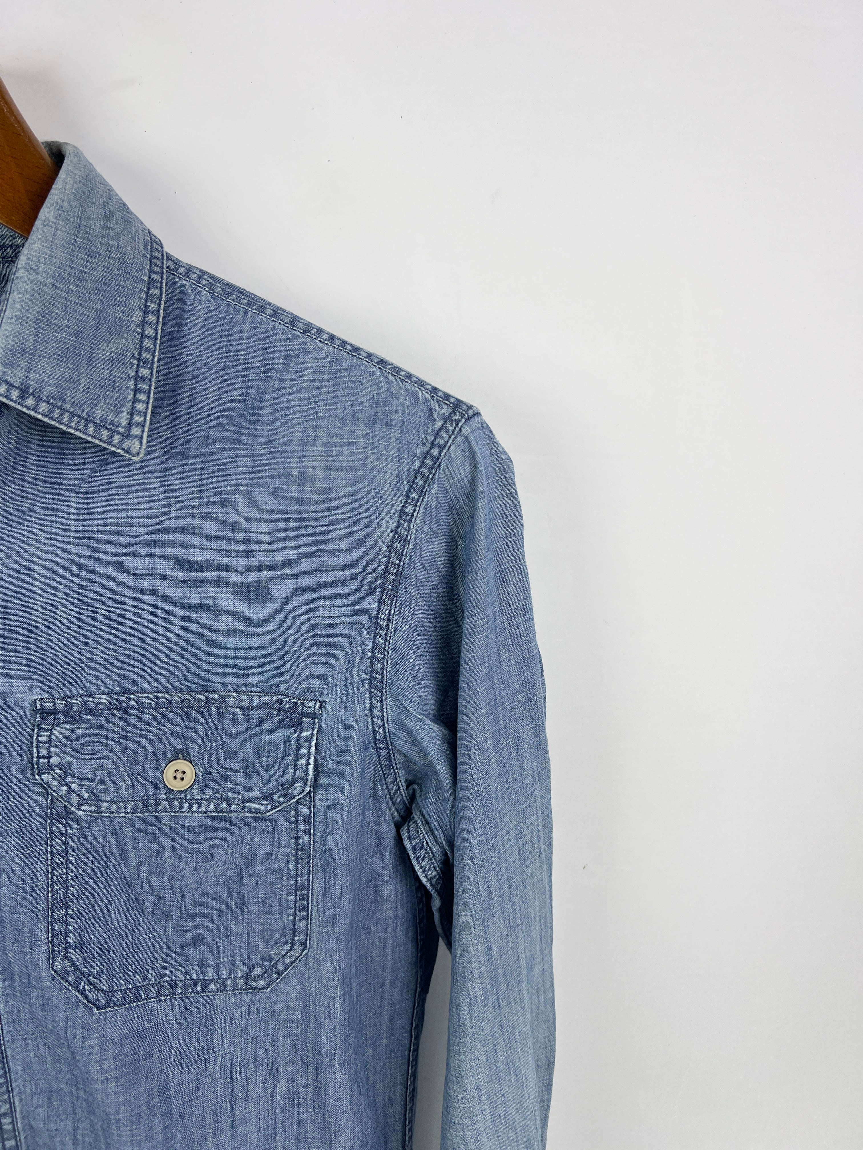 Uniqlo Denim Shirt (X-Small)