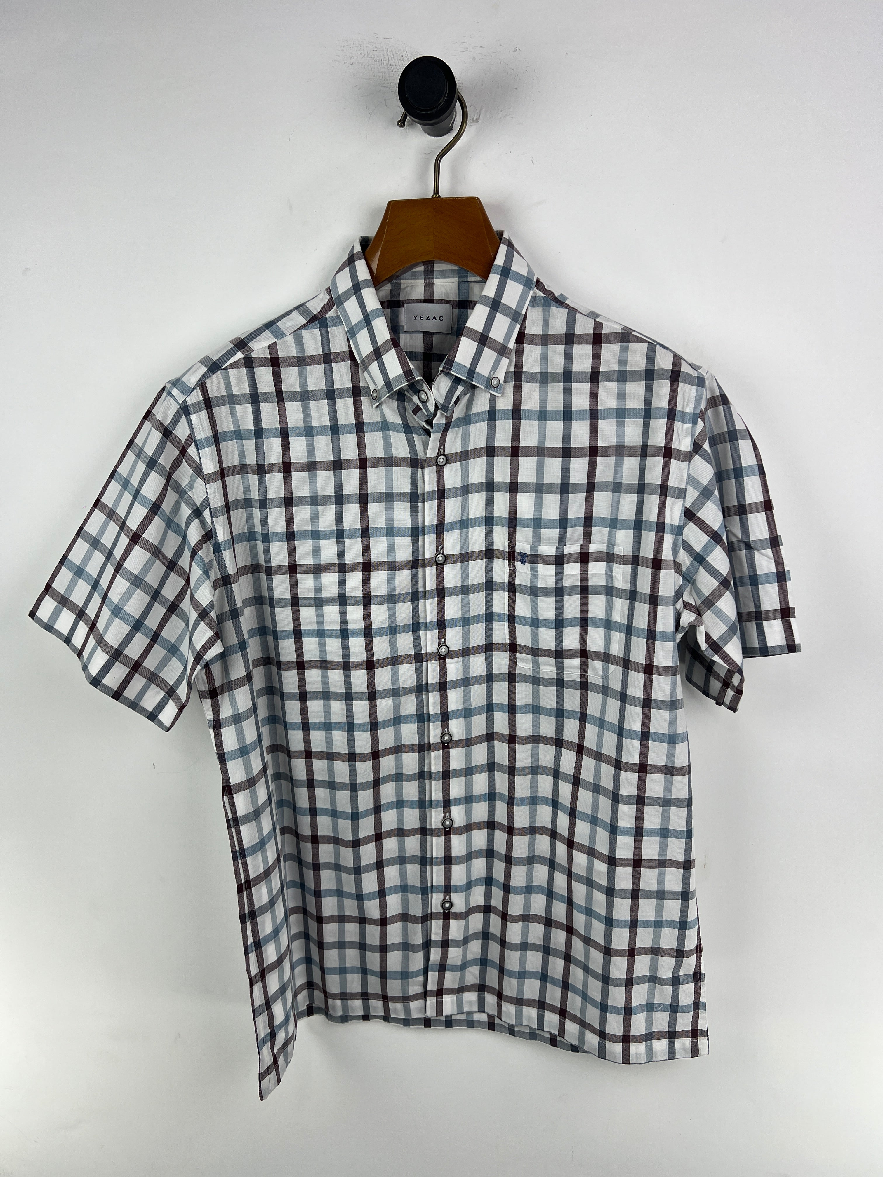 Yezac Linen Shirt (Medium)