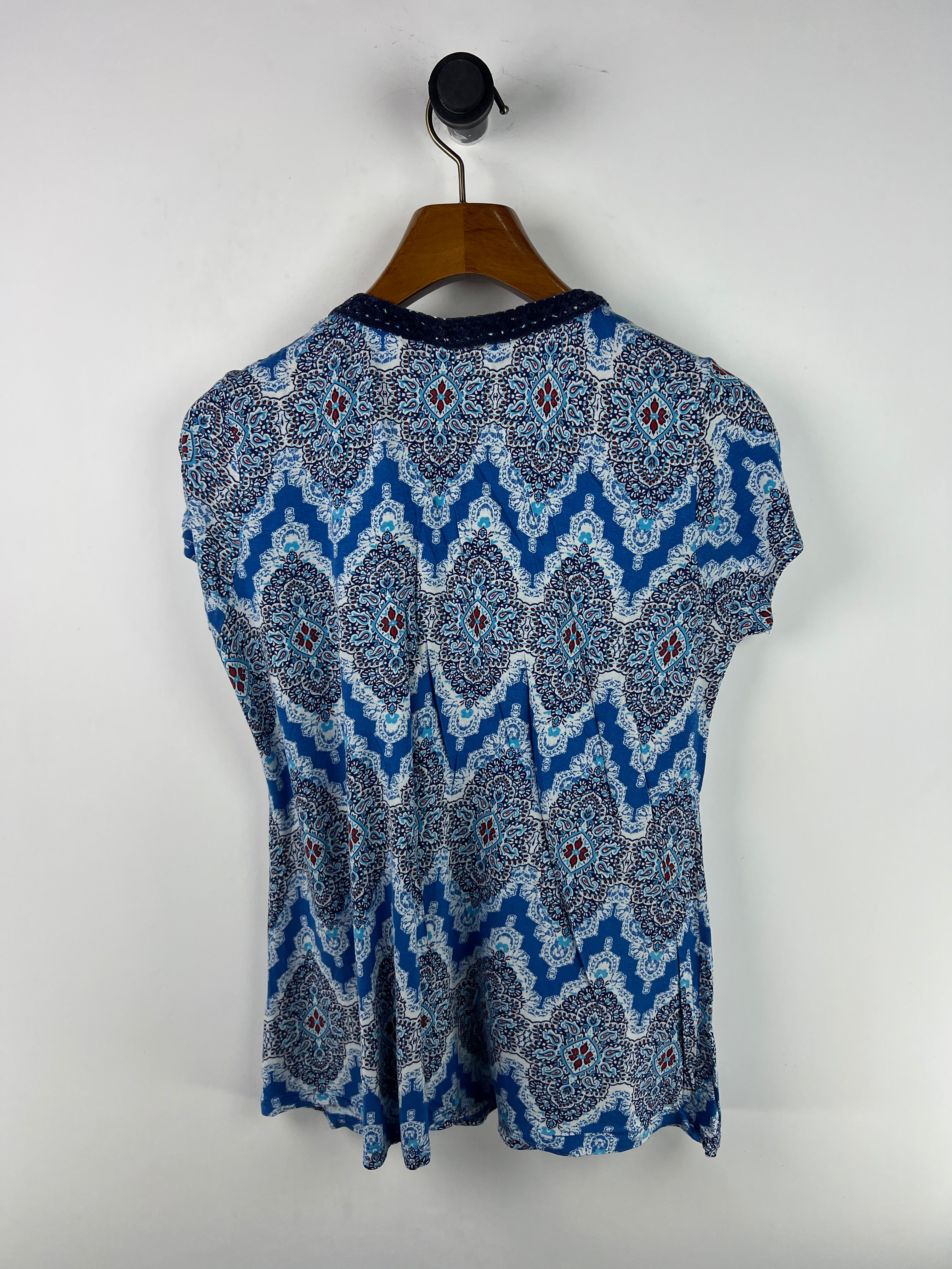 Blouse (Women) (Medium-Large)