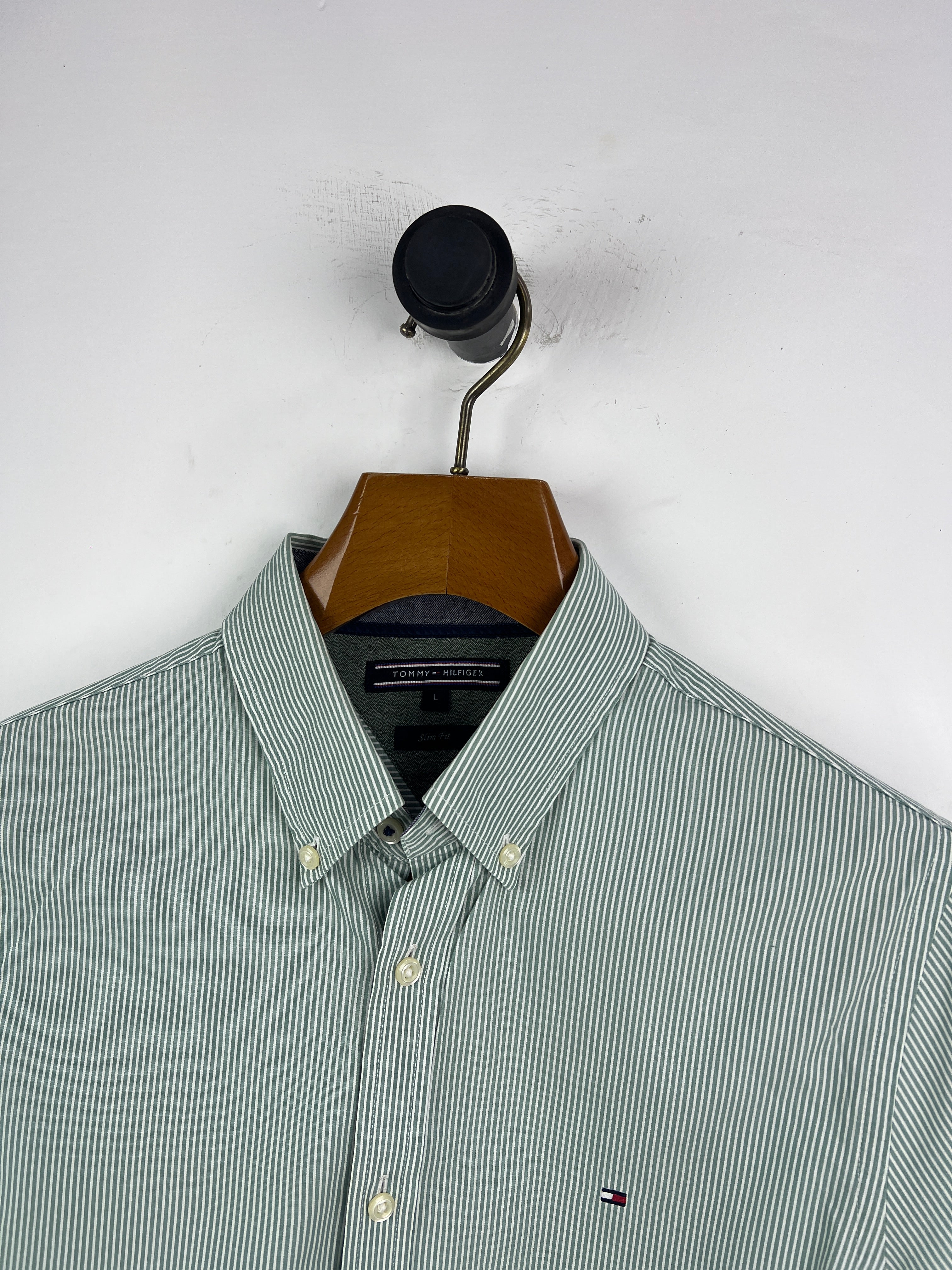 Tommy Hilfiger Shirt (Small-Medium)