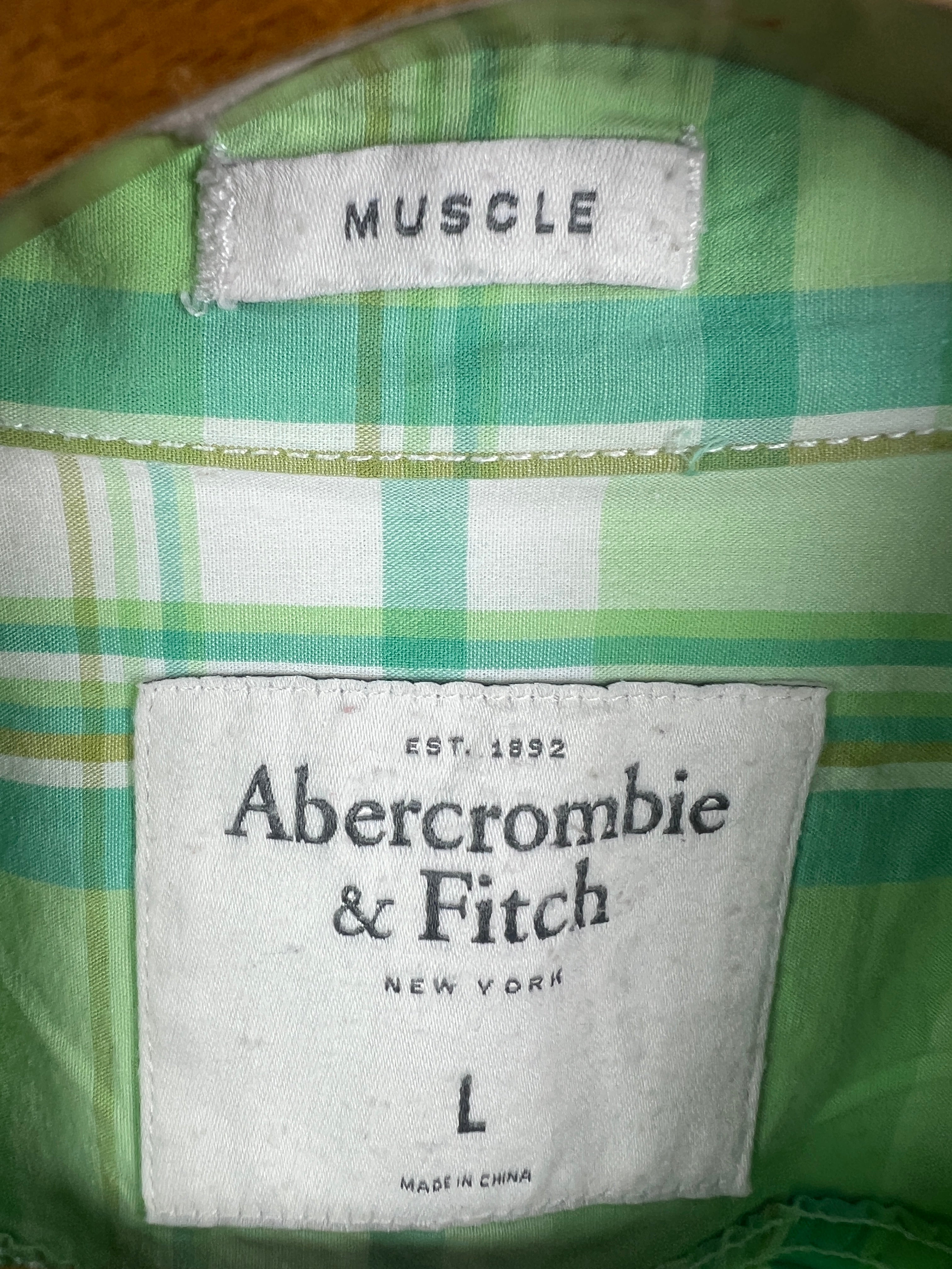 Abercrombie & Fitch Shirt (Medium)