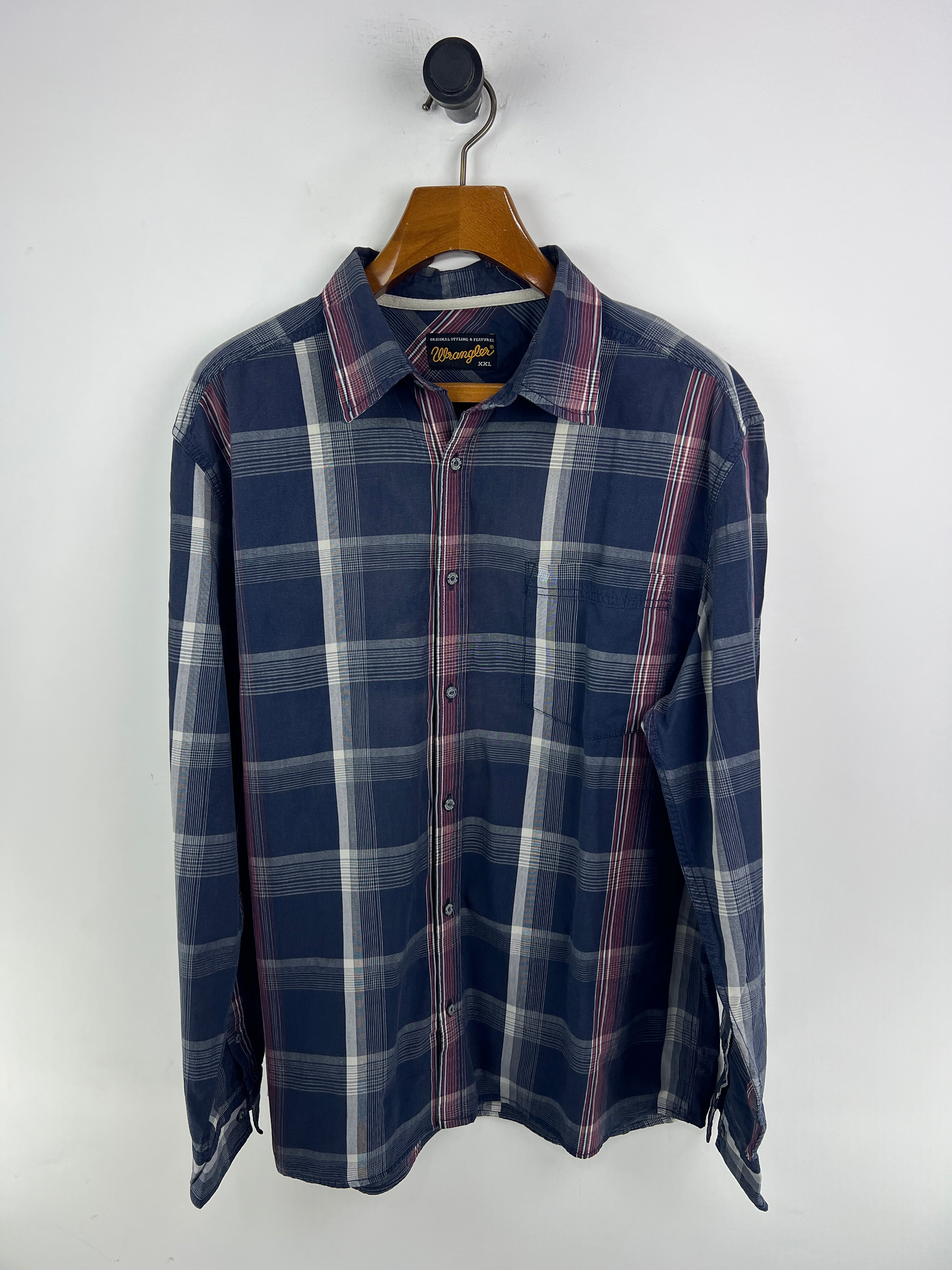Wrangler Shirt (Large)