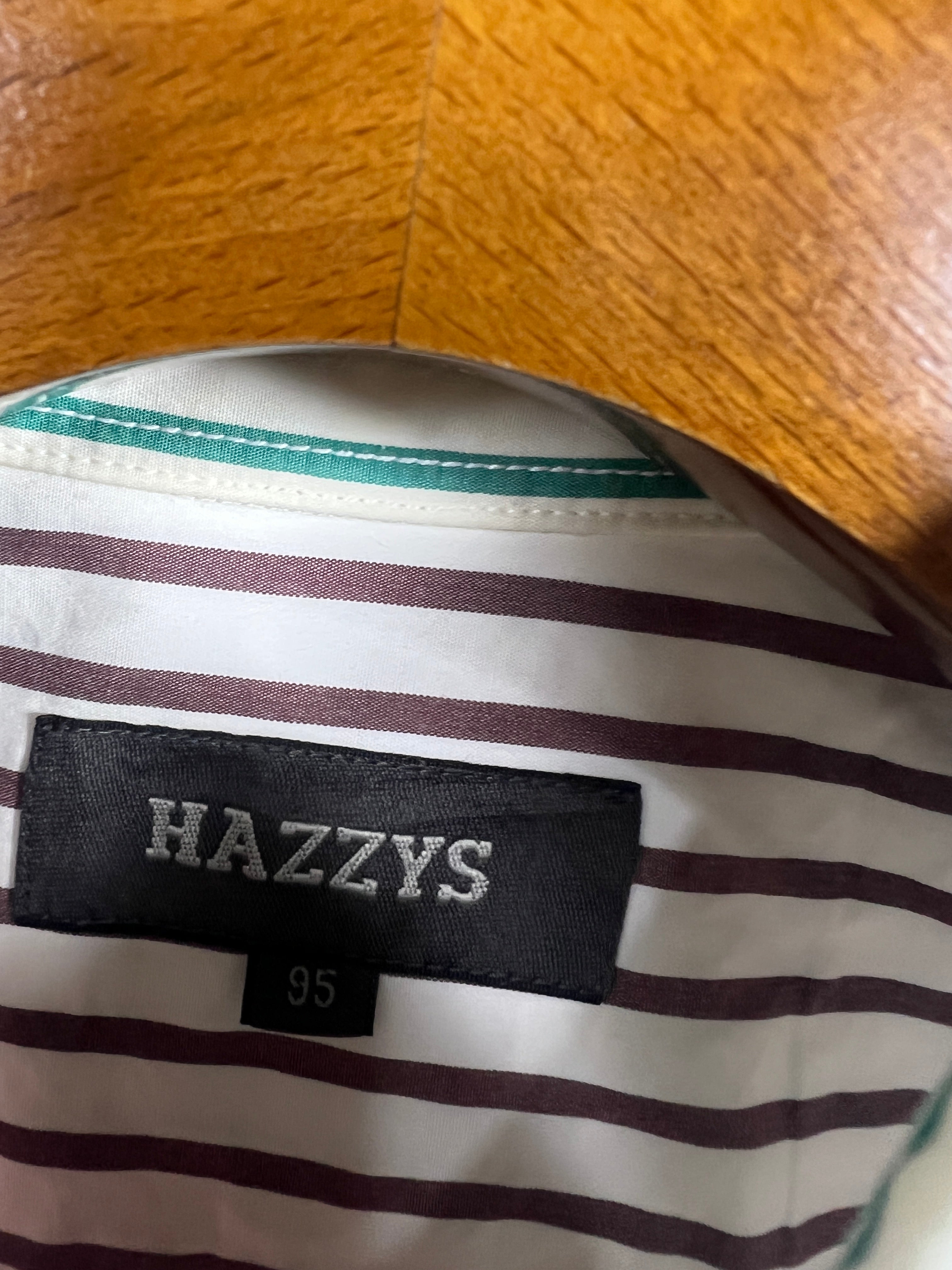 Hazzys Shirt (Small-Medium)