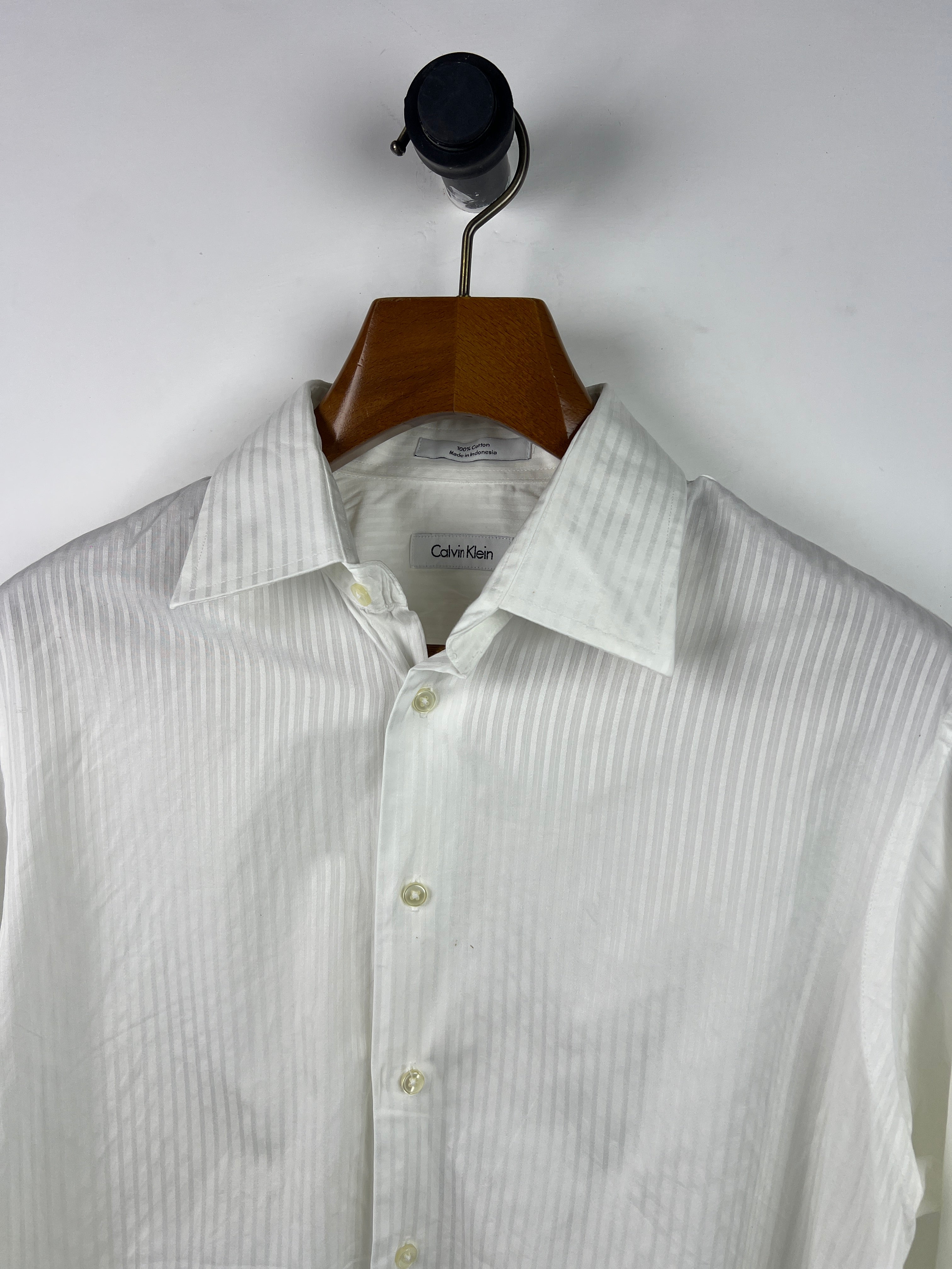 Calvin Klein Shirt (Large)