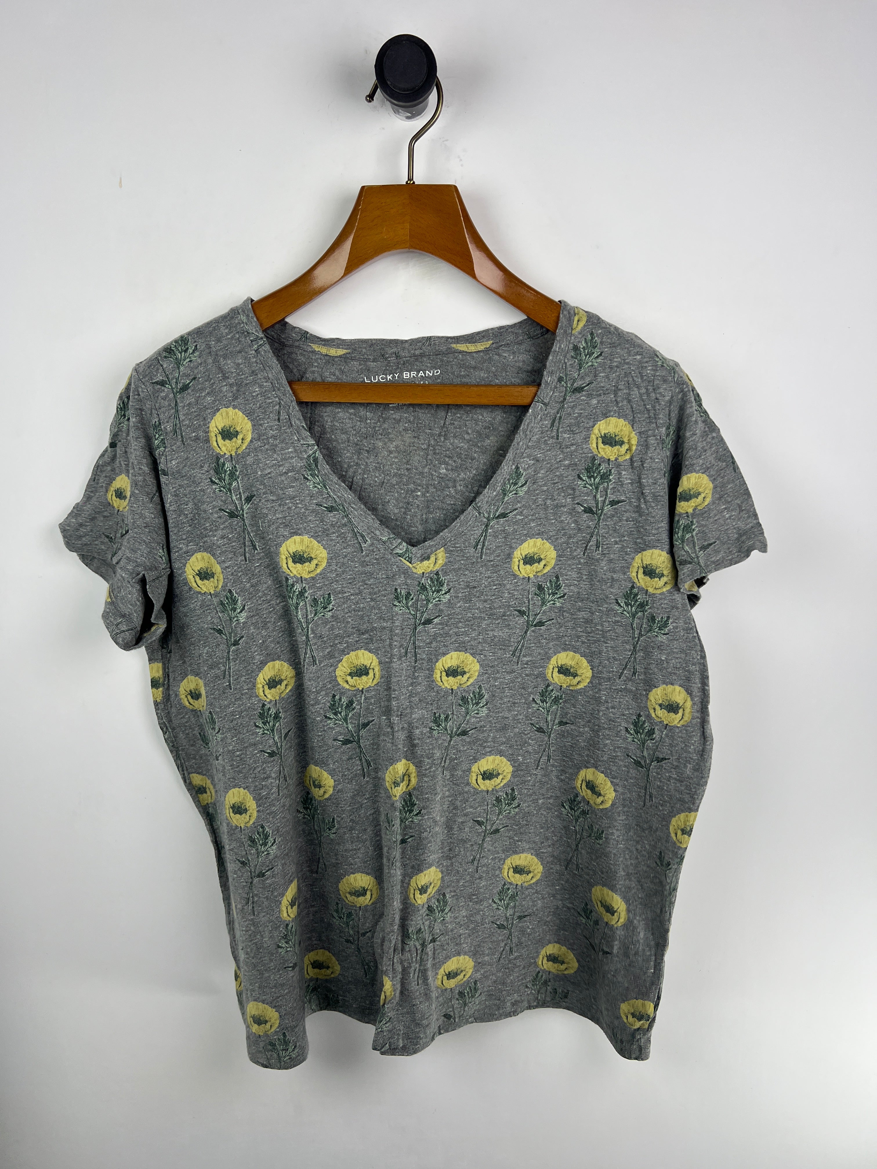 Lucky T-Shirt (Women) (Large/X-Large)