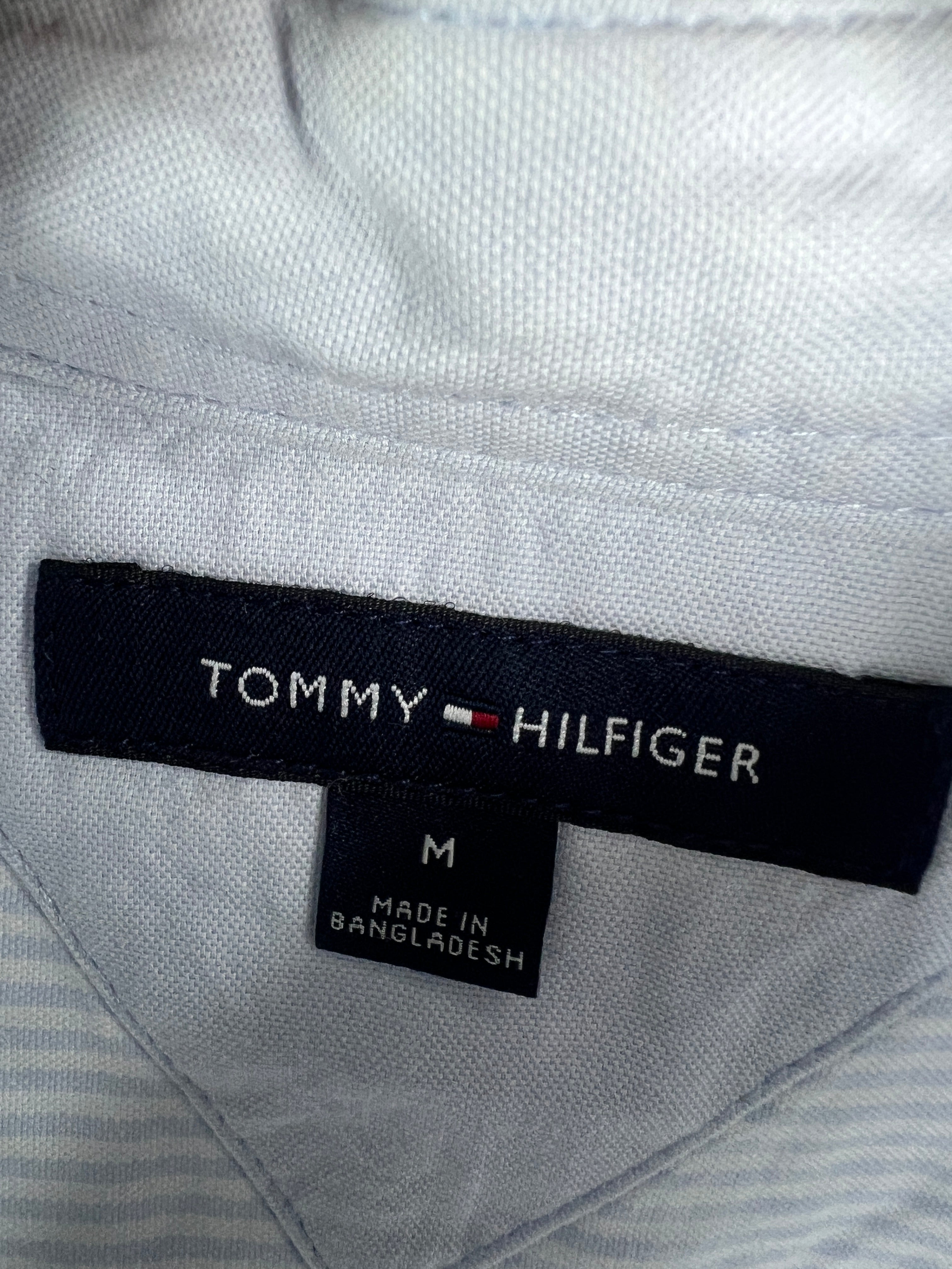 Tommy Hifliger Shirt (Medium-Large)