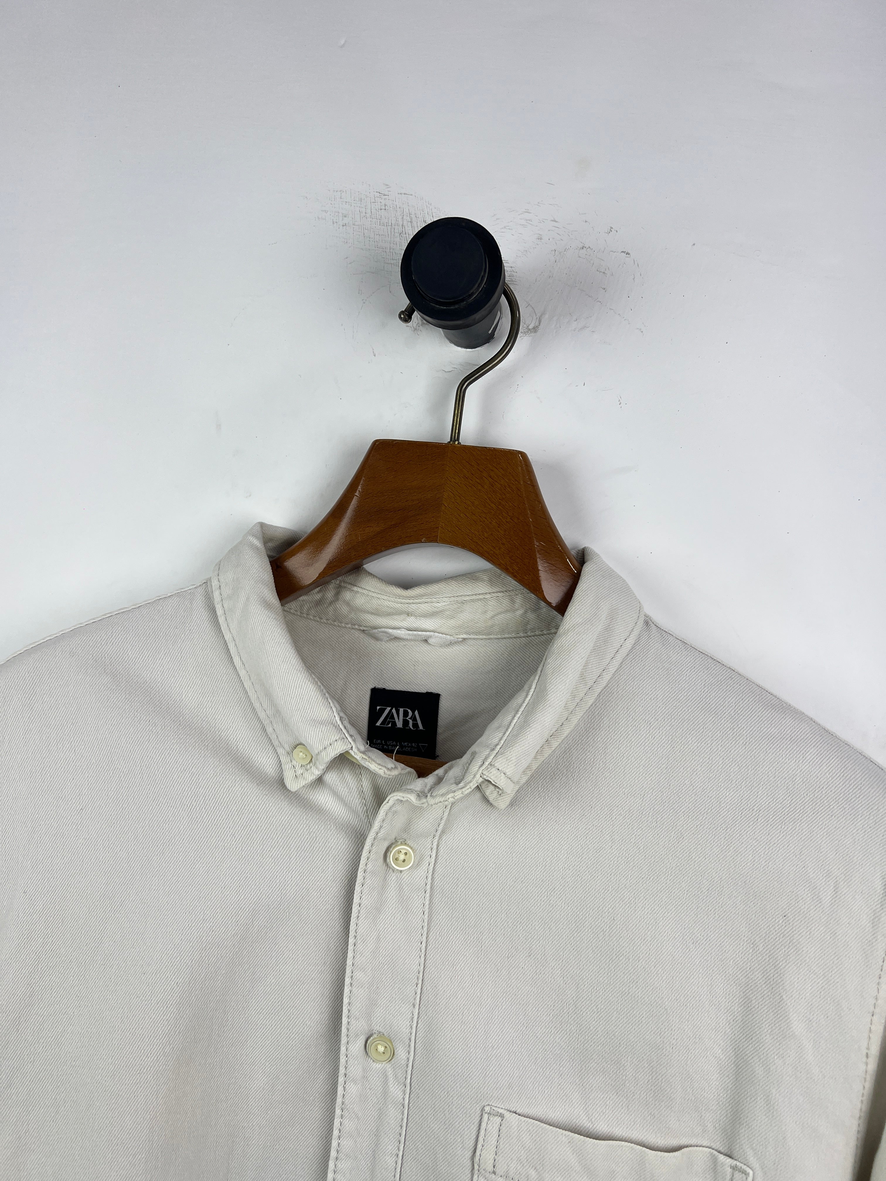 Zara Shirt (Medium-Large)
