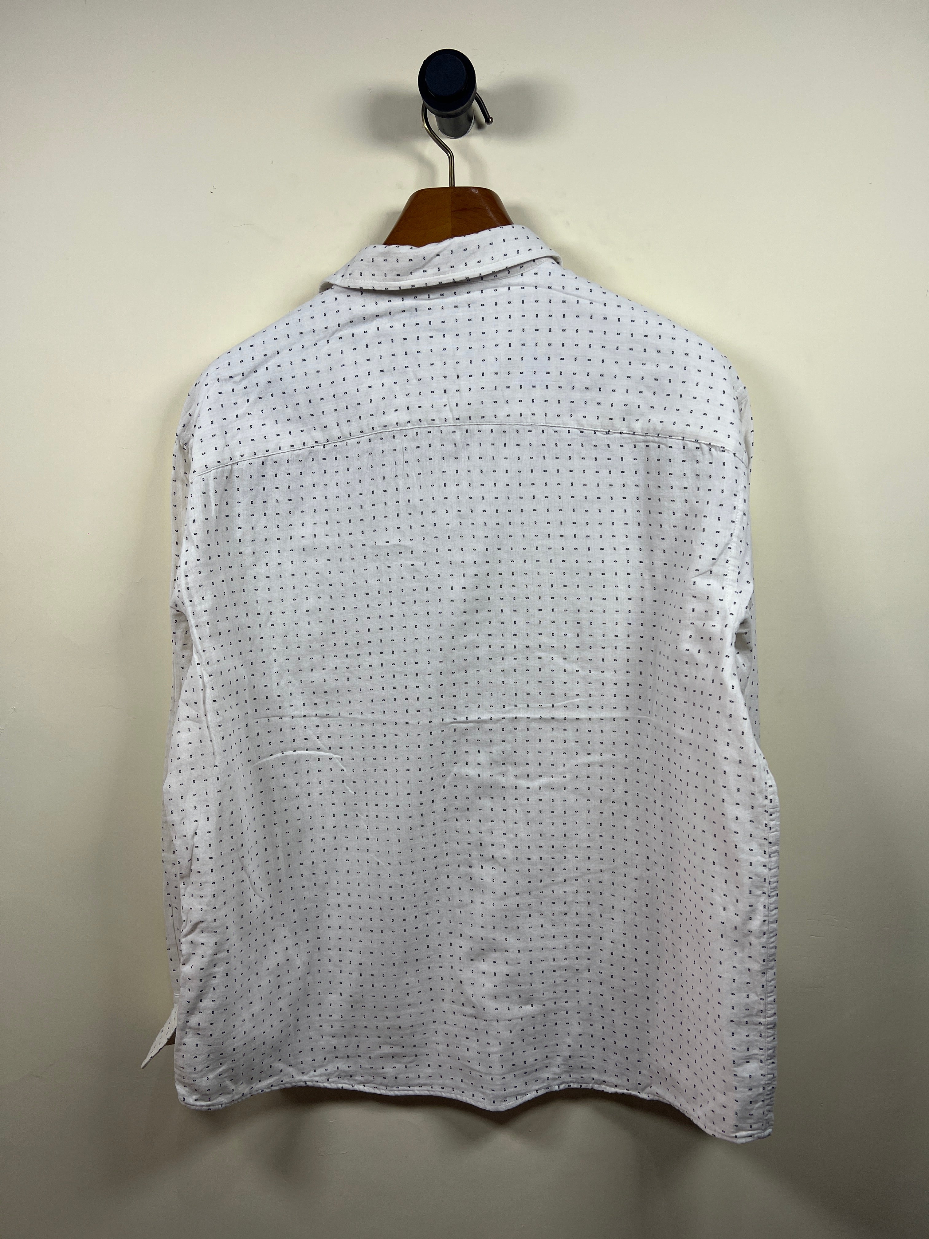 Banana Republic Shirt (Large)