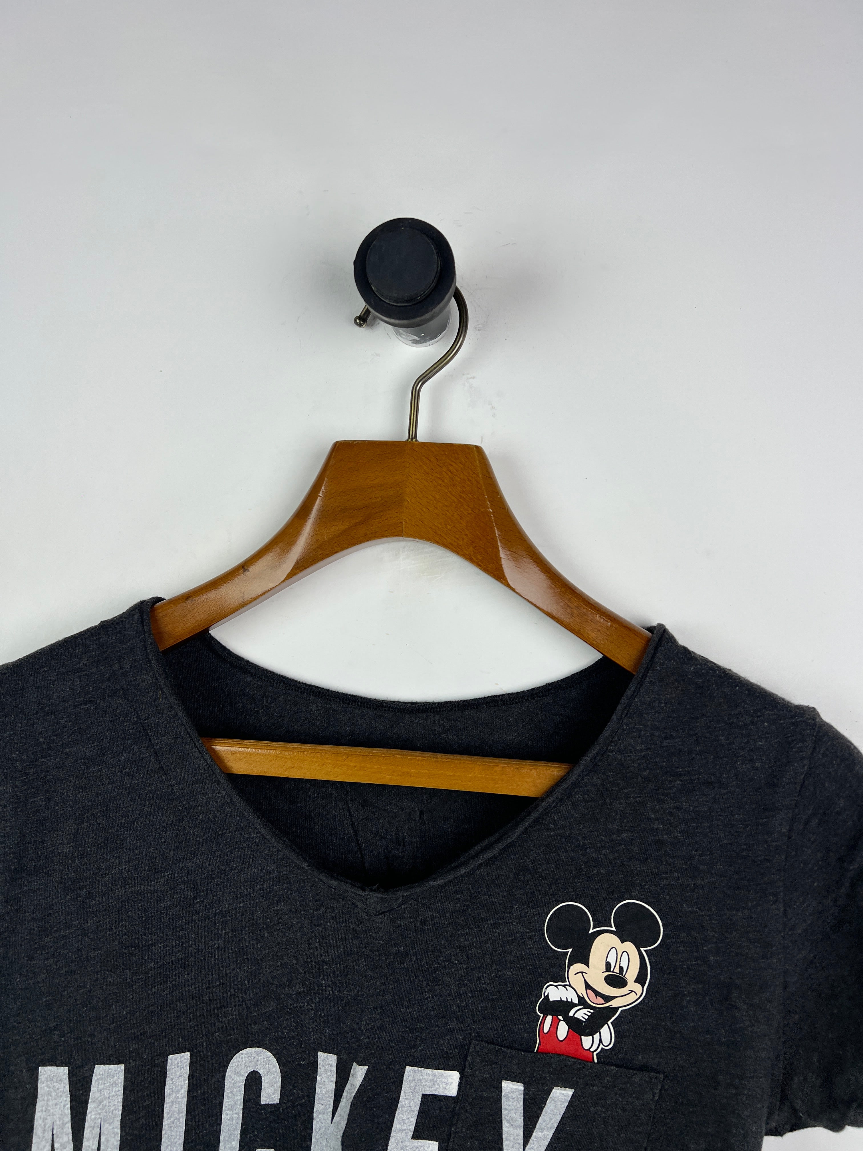 Disney T-Shirt (Women) (Medium-Large)