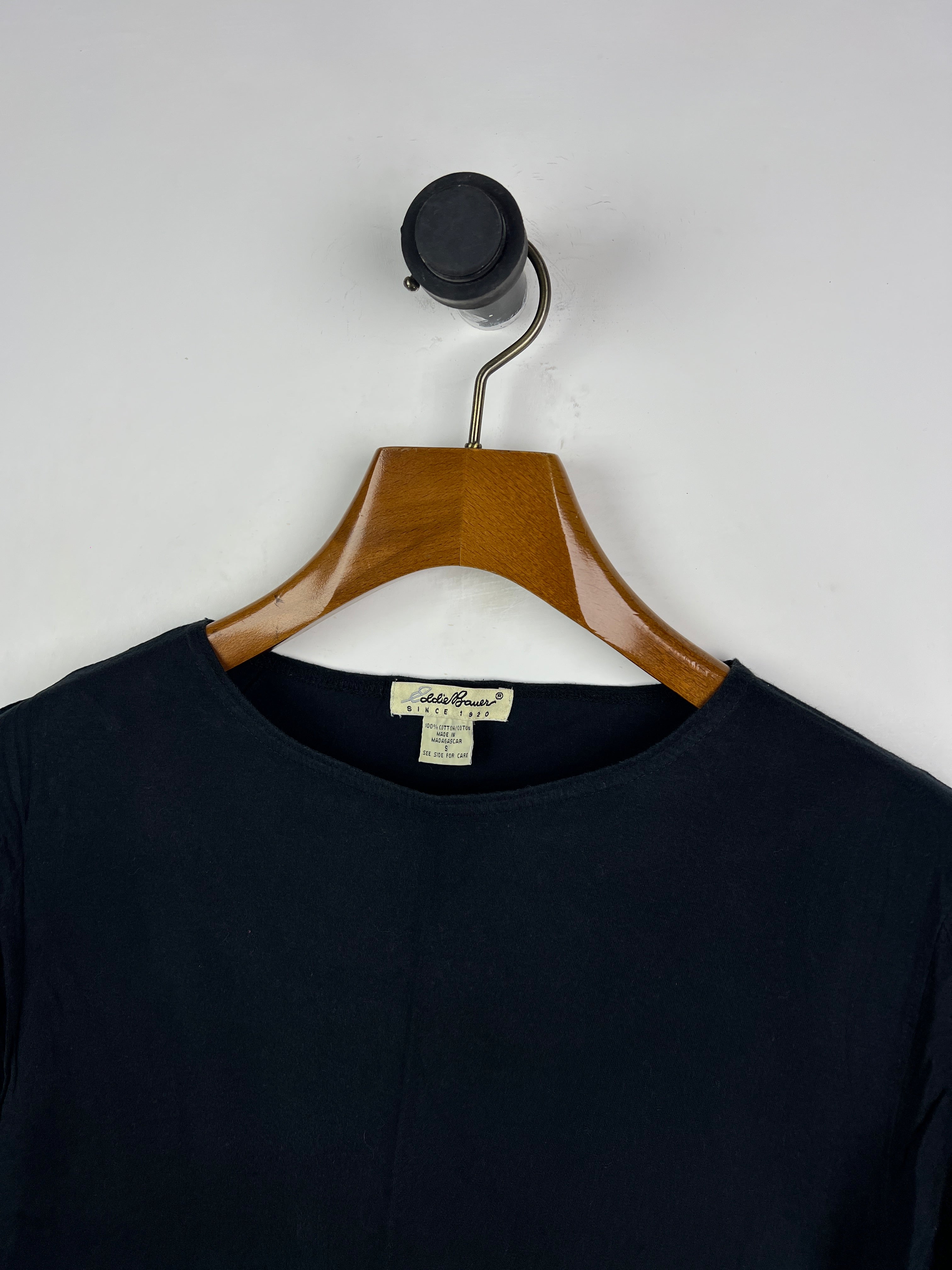 Eddie Bauer T-Shirt (Women) (Small)