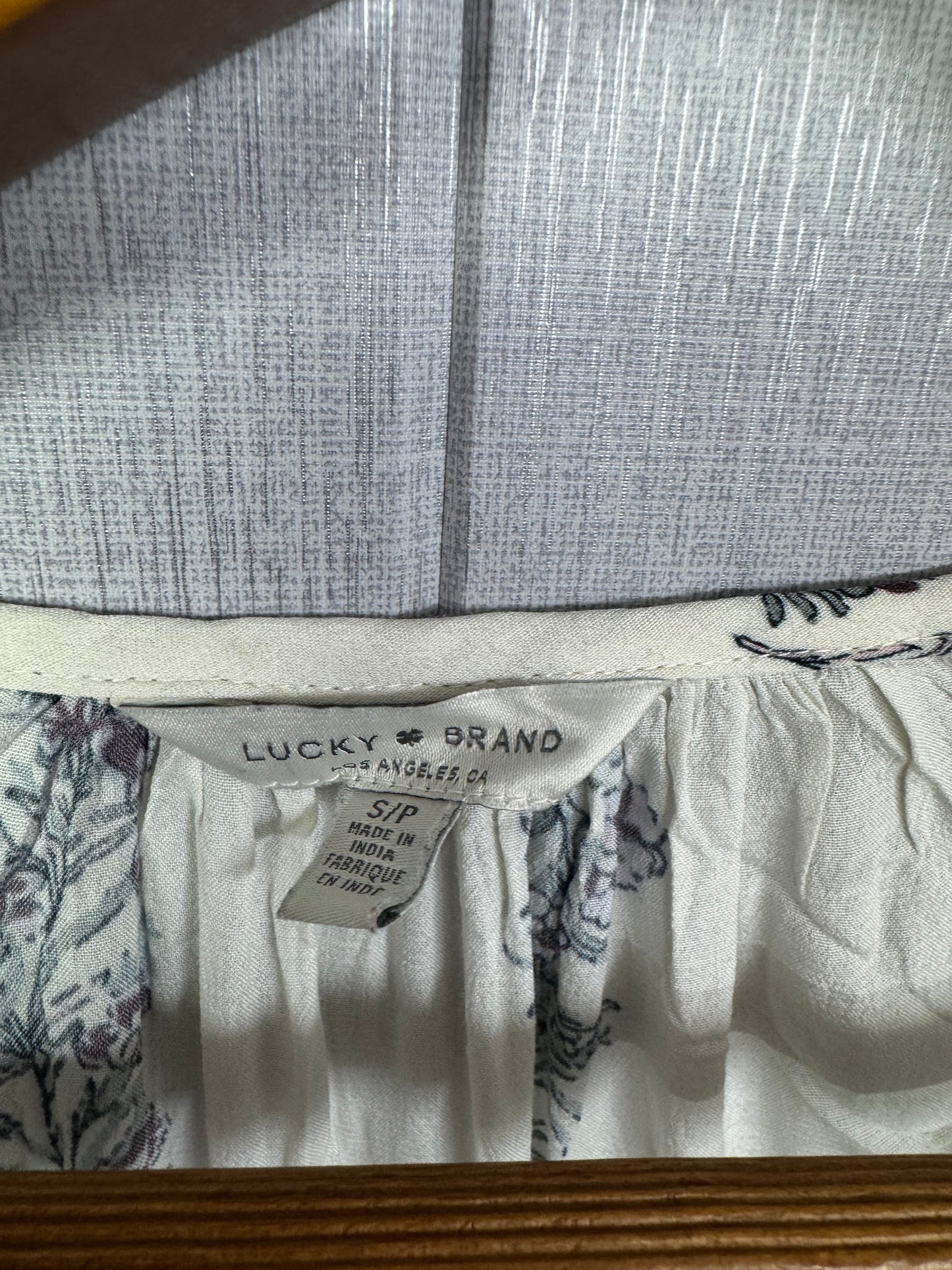 Lucky Brand Blouse (Women) (Small-Medium)