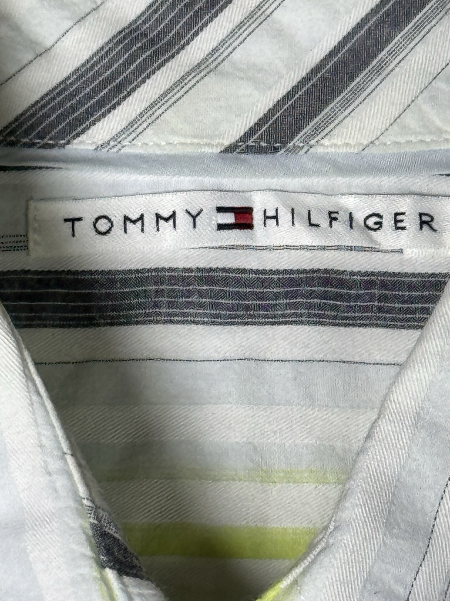 Tommy Hilfiger Buttoned Up Dress Shirt (F) (Medium)