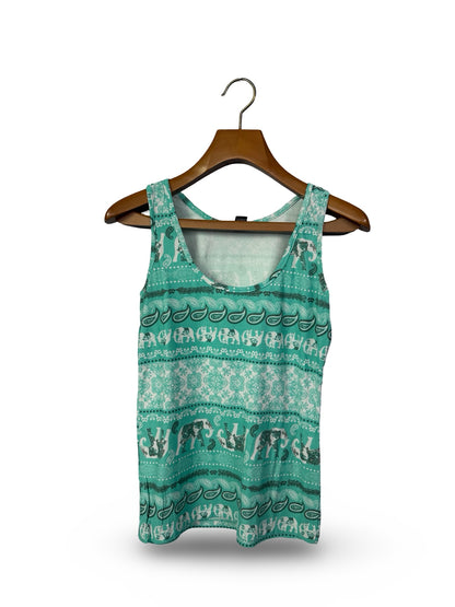 Rue 21 Tank Top (Women) (Medium-Large)