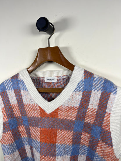 Sewing Mode Lambswool Sweater (Women) (Medium-Large)