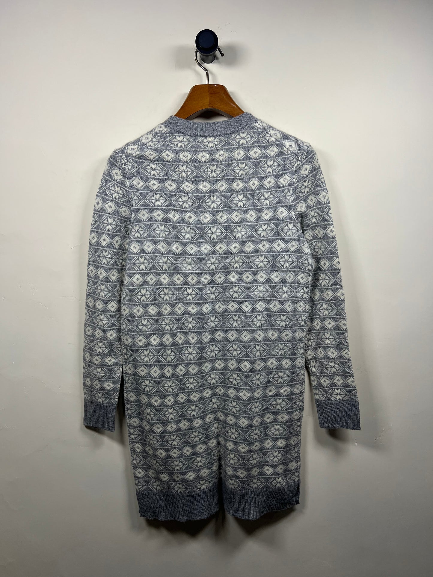 Gap Lambswool Sweater (Women) (Small-Medium)