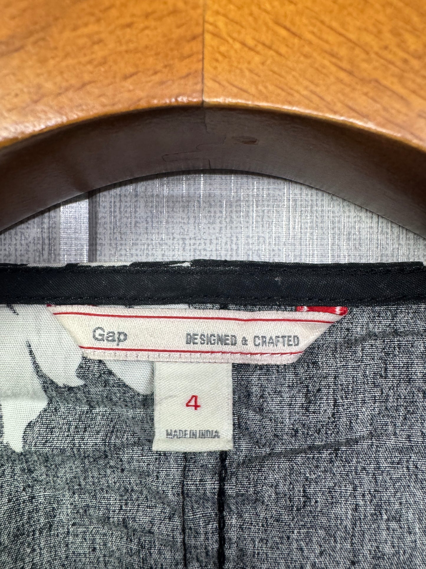 Gap Blouse (Women) (X-Small/Small)