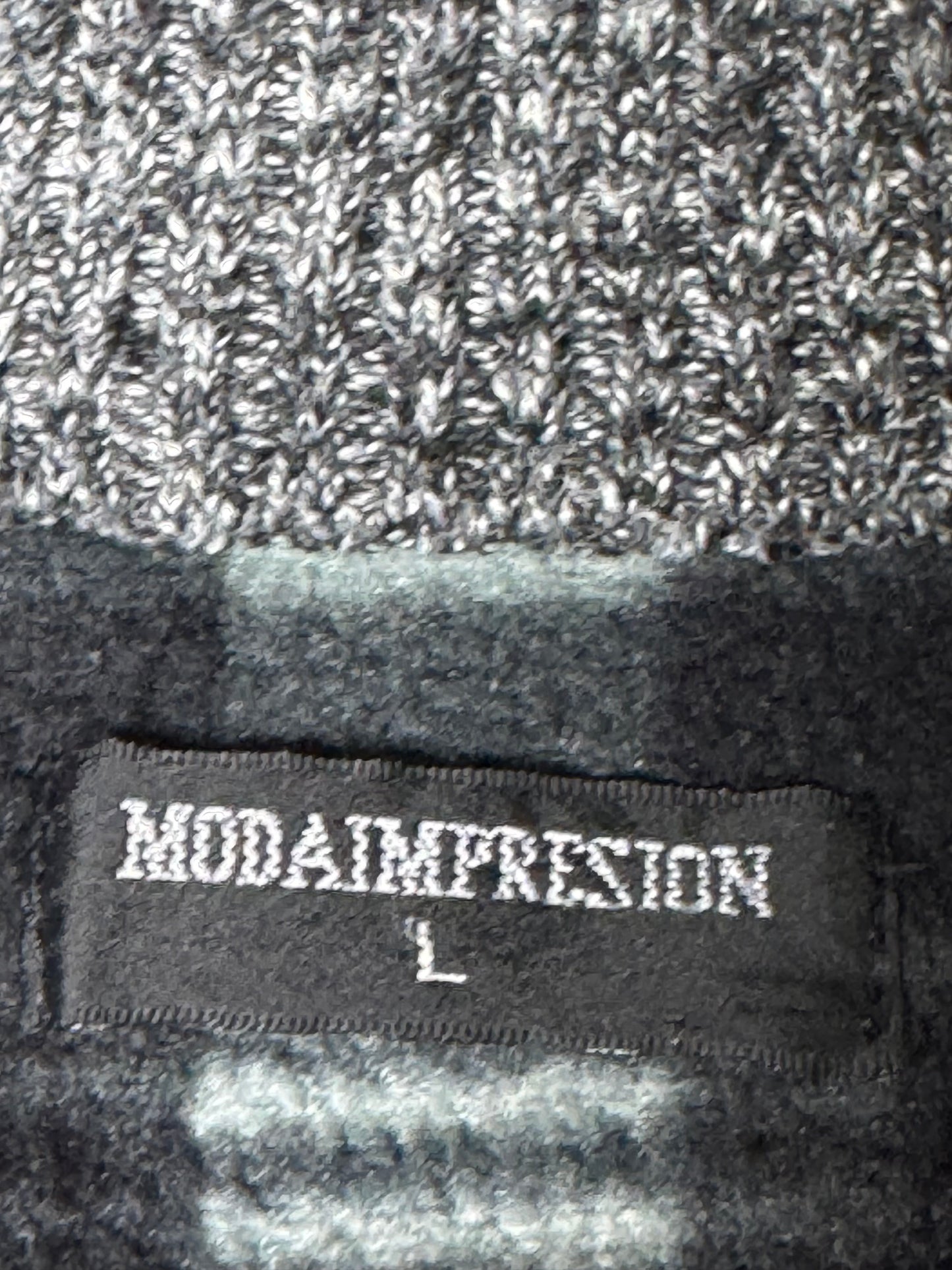 Moda Impression Wool Zipper Sweater (Medium)