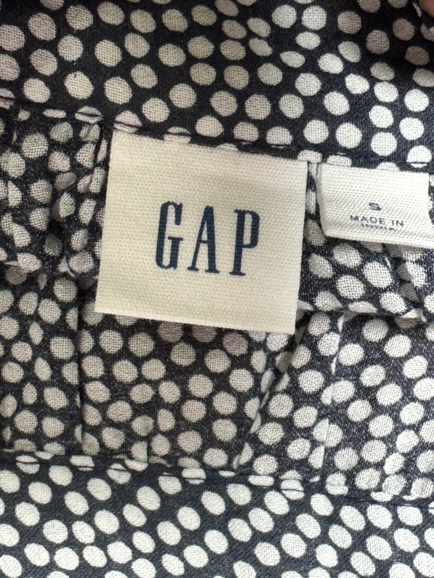 Gap Casual Shirt (F) (Small)