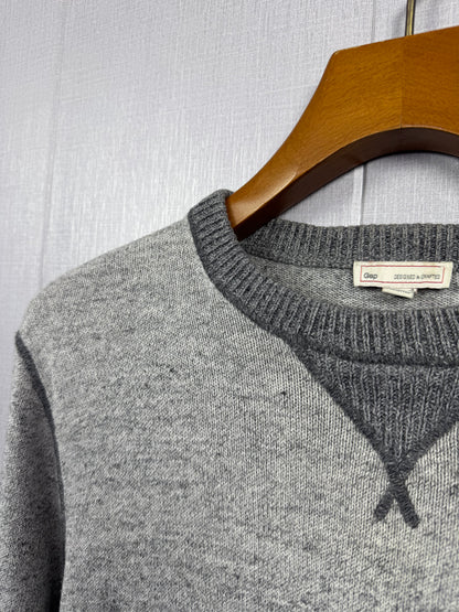 Gap Sweater (Medium)