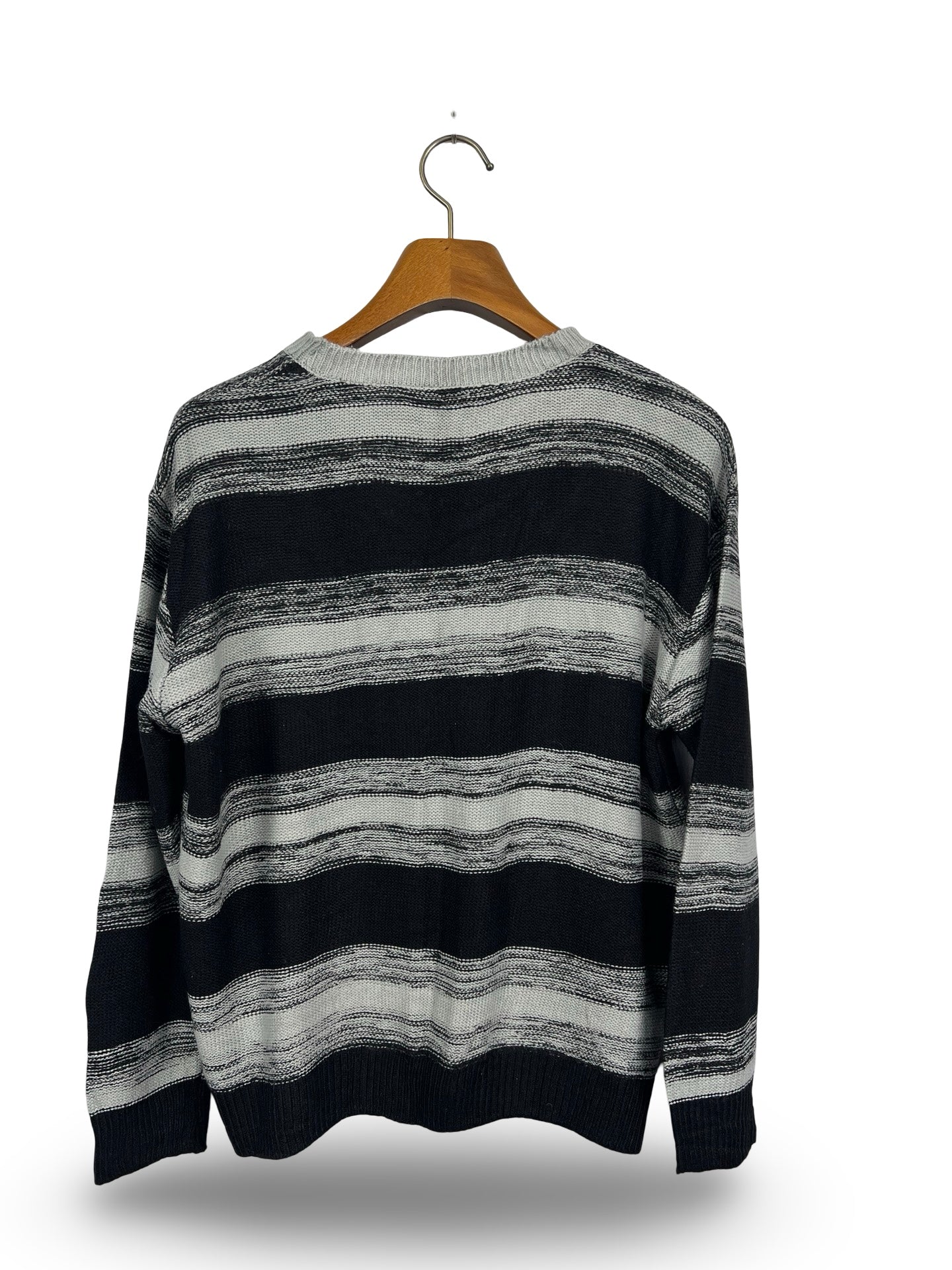 Knitted Sweater (Women) (X-Large)