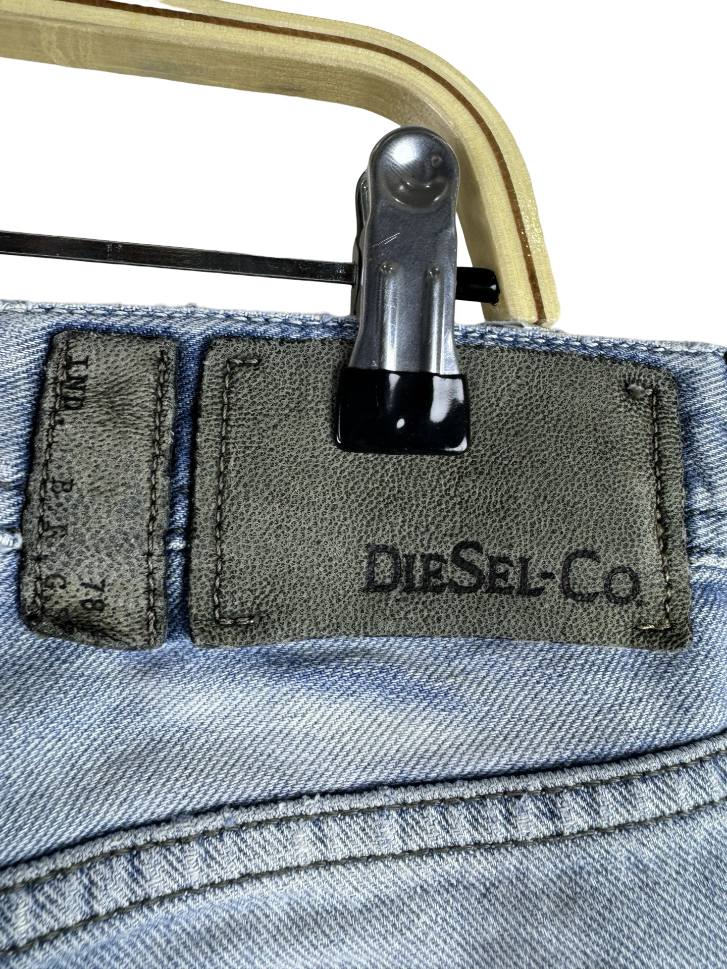 Diesel Jeans (Waist 32)