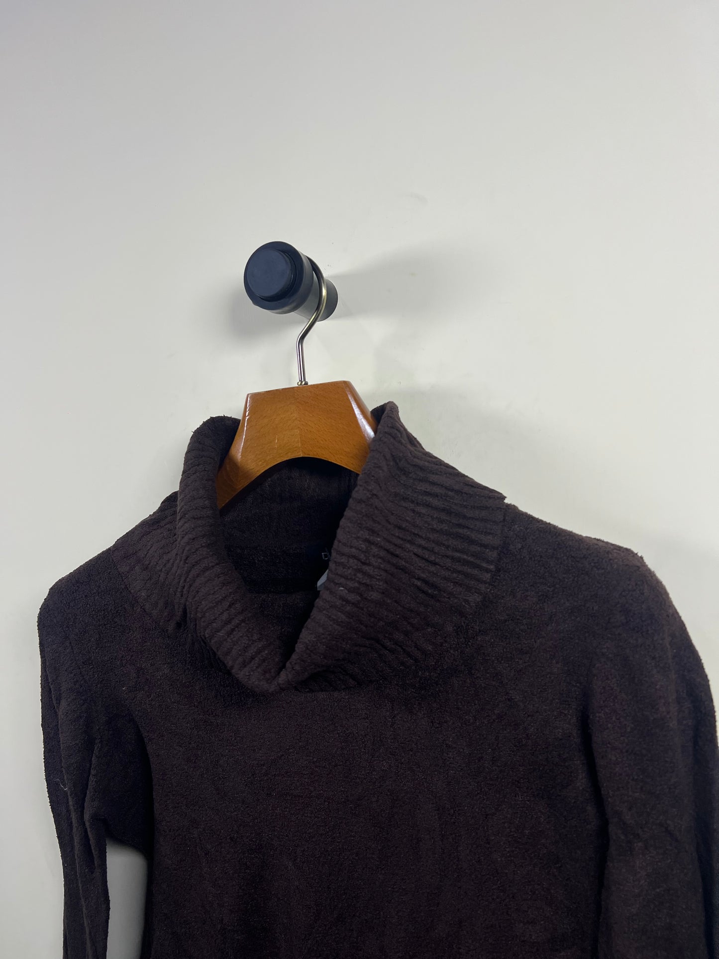 Dalia Velvet Sweater (Women) (Small)