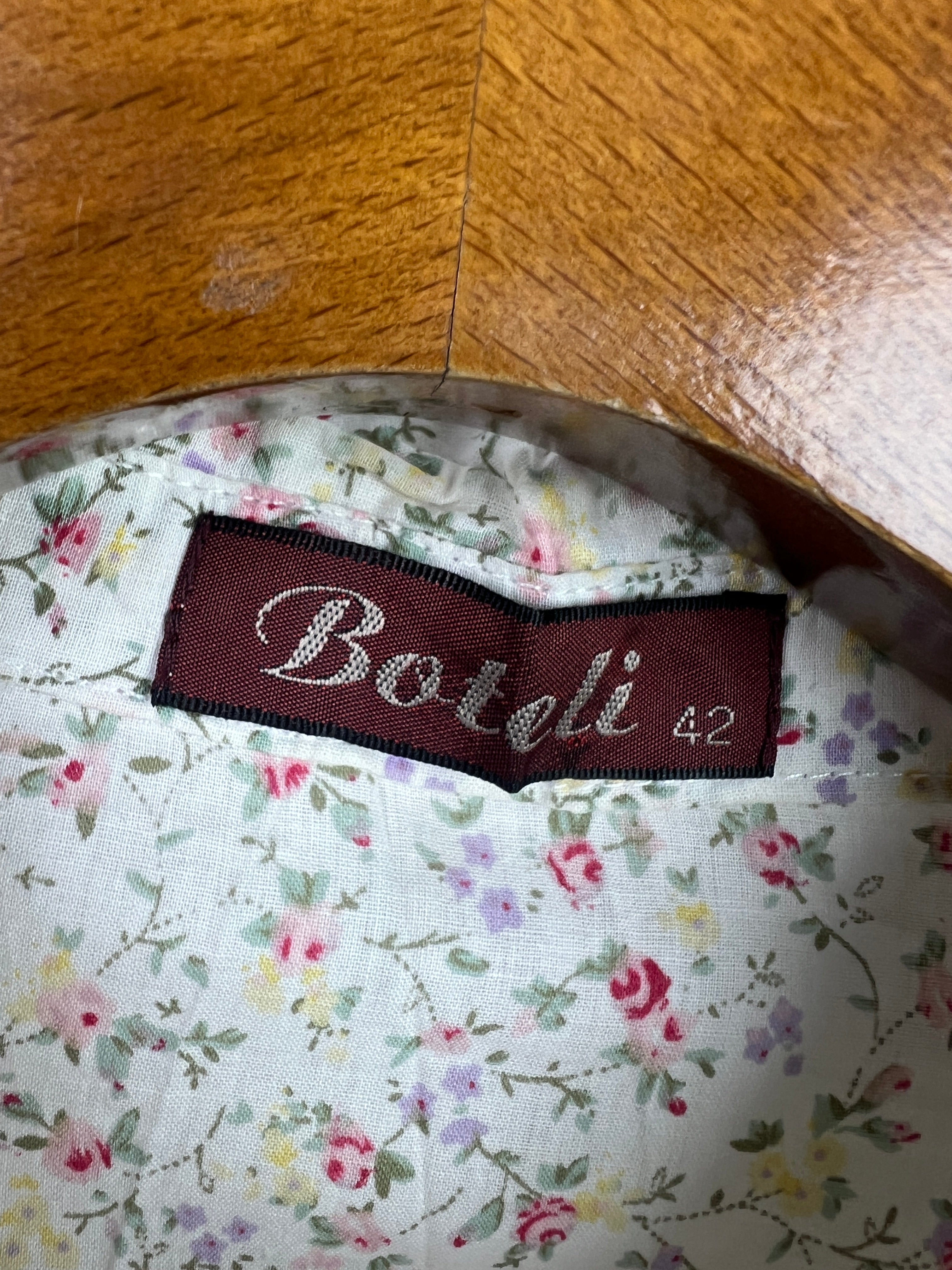 Boteli Blouse (Women) (Medium-Large)