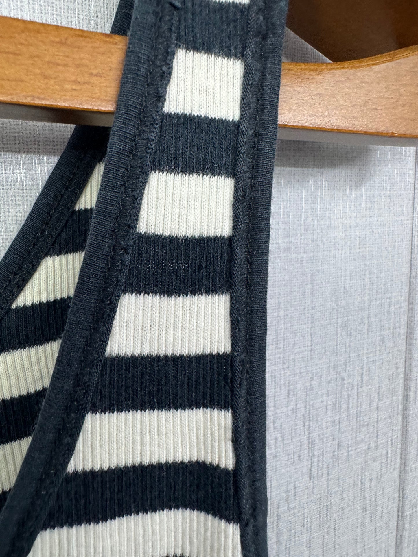 Hong Kong Tank Top (Women) (Medium-Large)