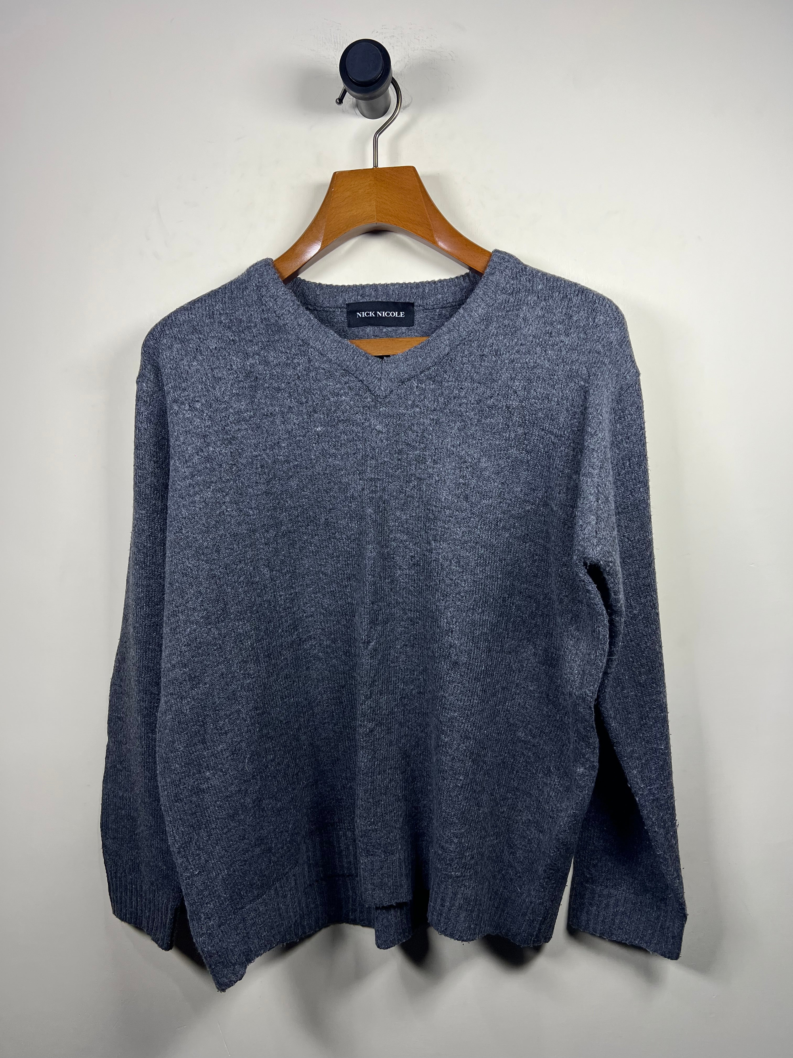 Nick Nicole Sweater (Large)