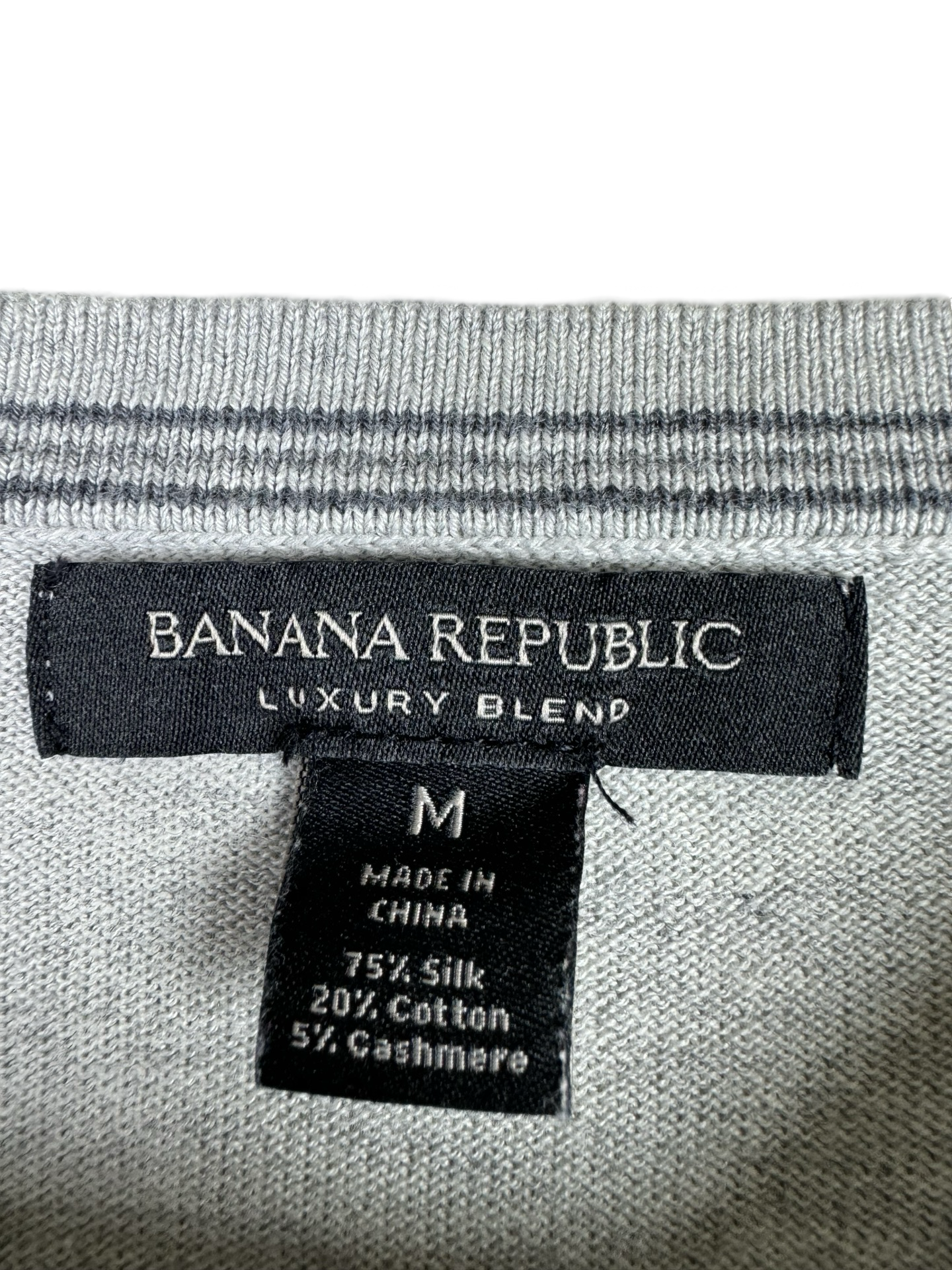 Banana Republic Wool Sweater (Small-Medium)