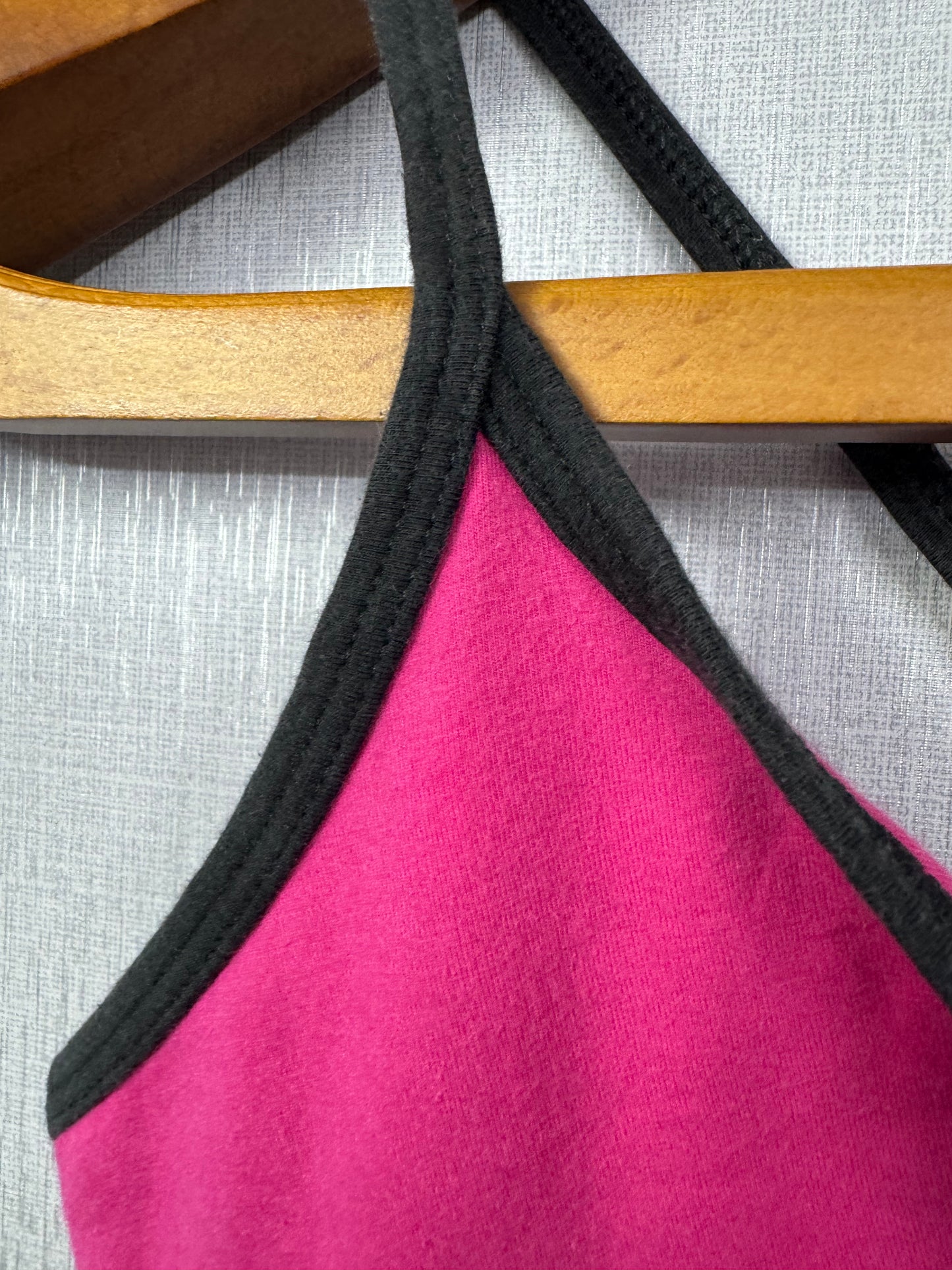 Victoria Secrets Tank Top (Women) (X-Small)