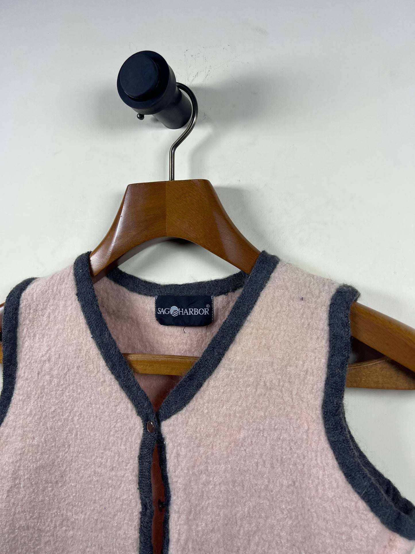 Sag Harbor Lambswool Sweater (Women) (Small)