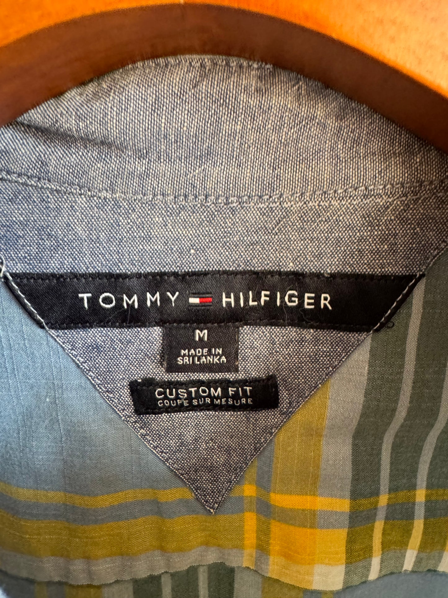 Tommy Hilfiger Buttoned Up Casual Shirt (Medium)