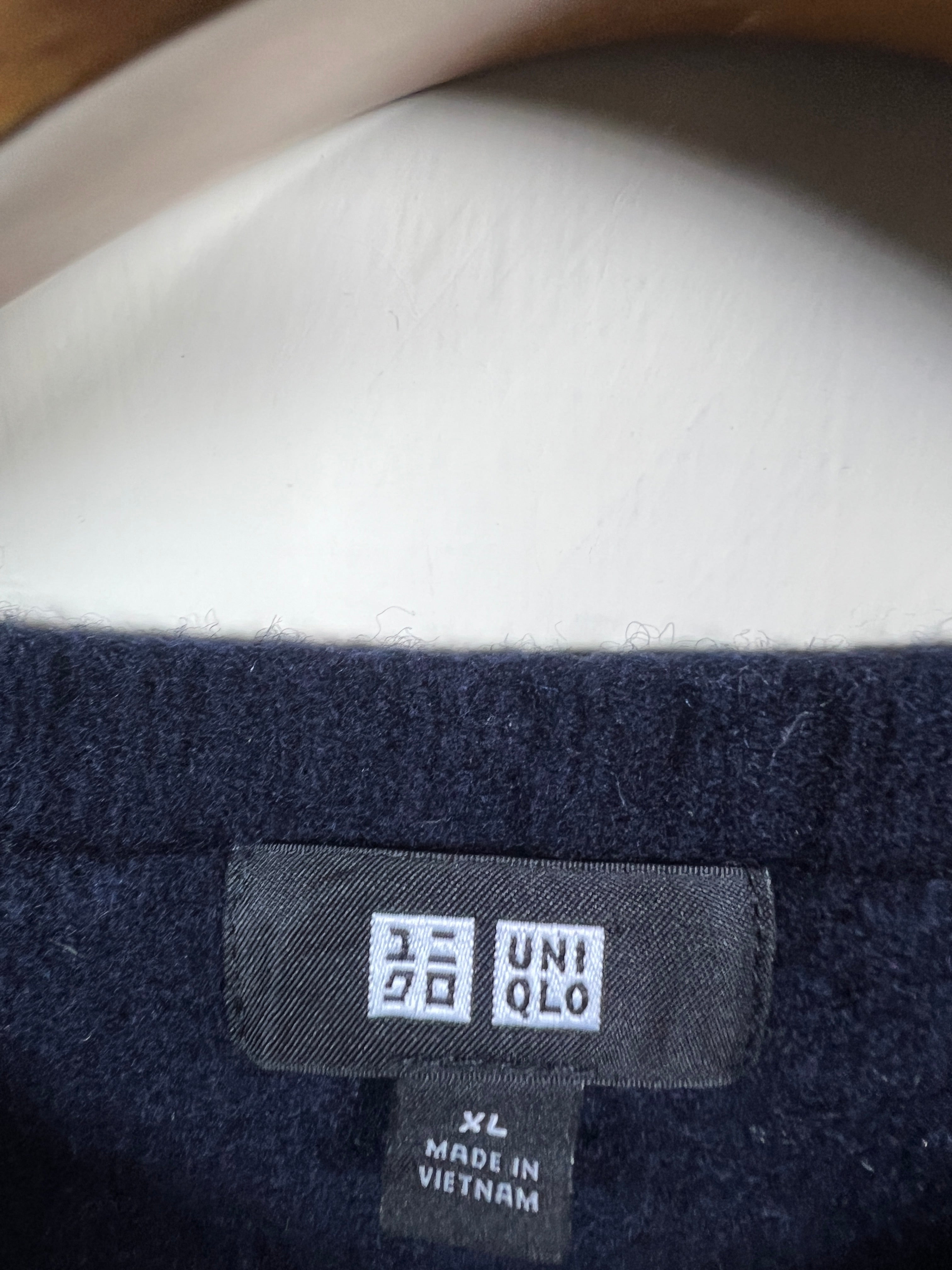 Uniqlo Lambswool Sweater (Medium)