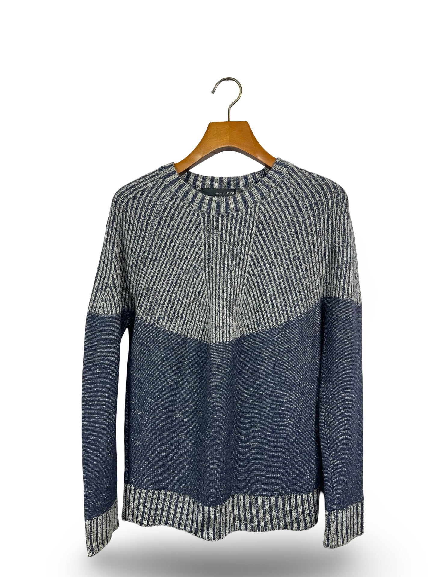 Independent Eloq Knitted Sweater (Medium)