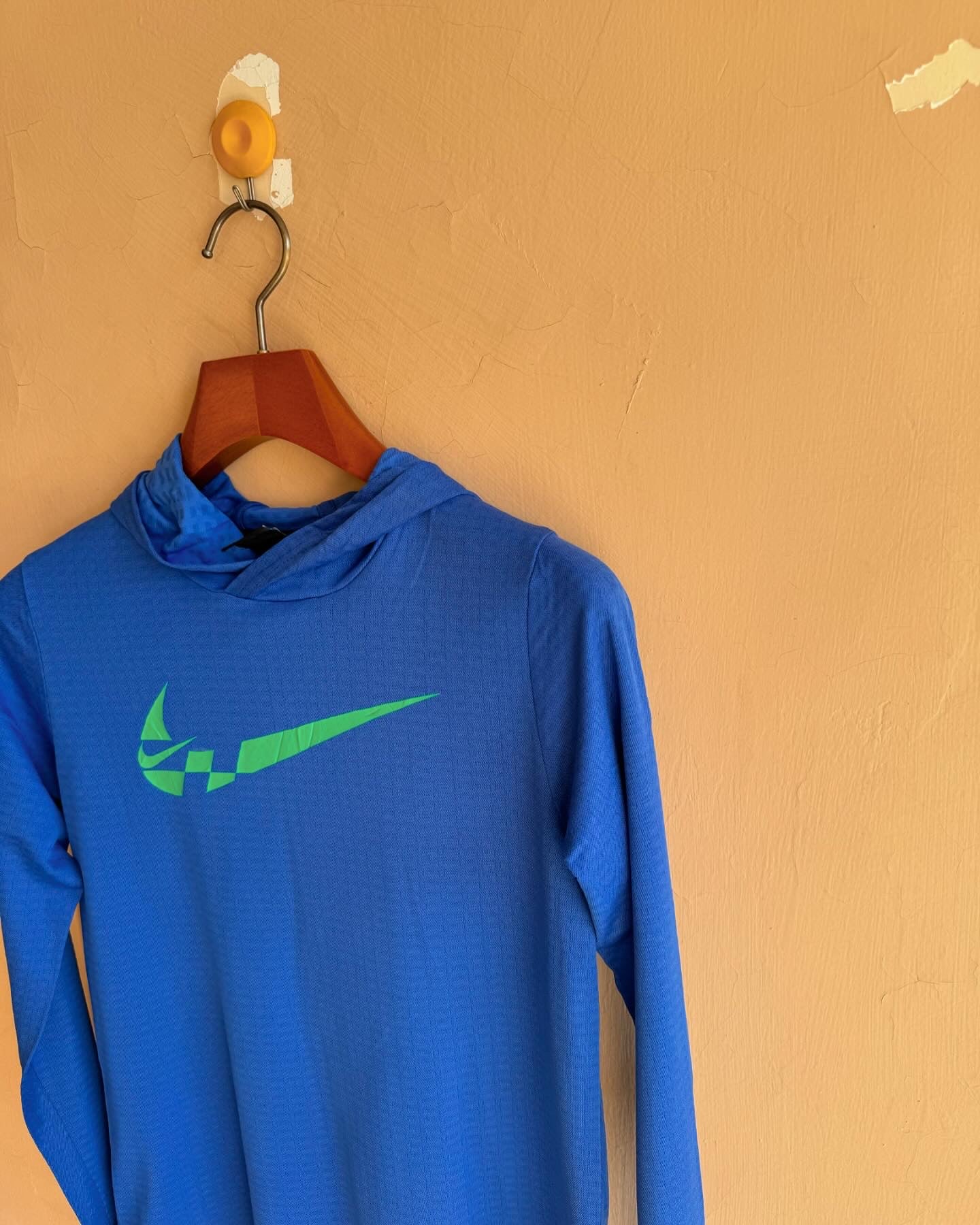 Nike Shirt (Small)