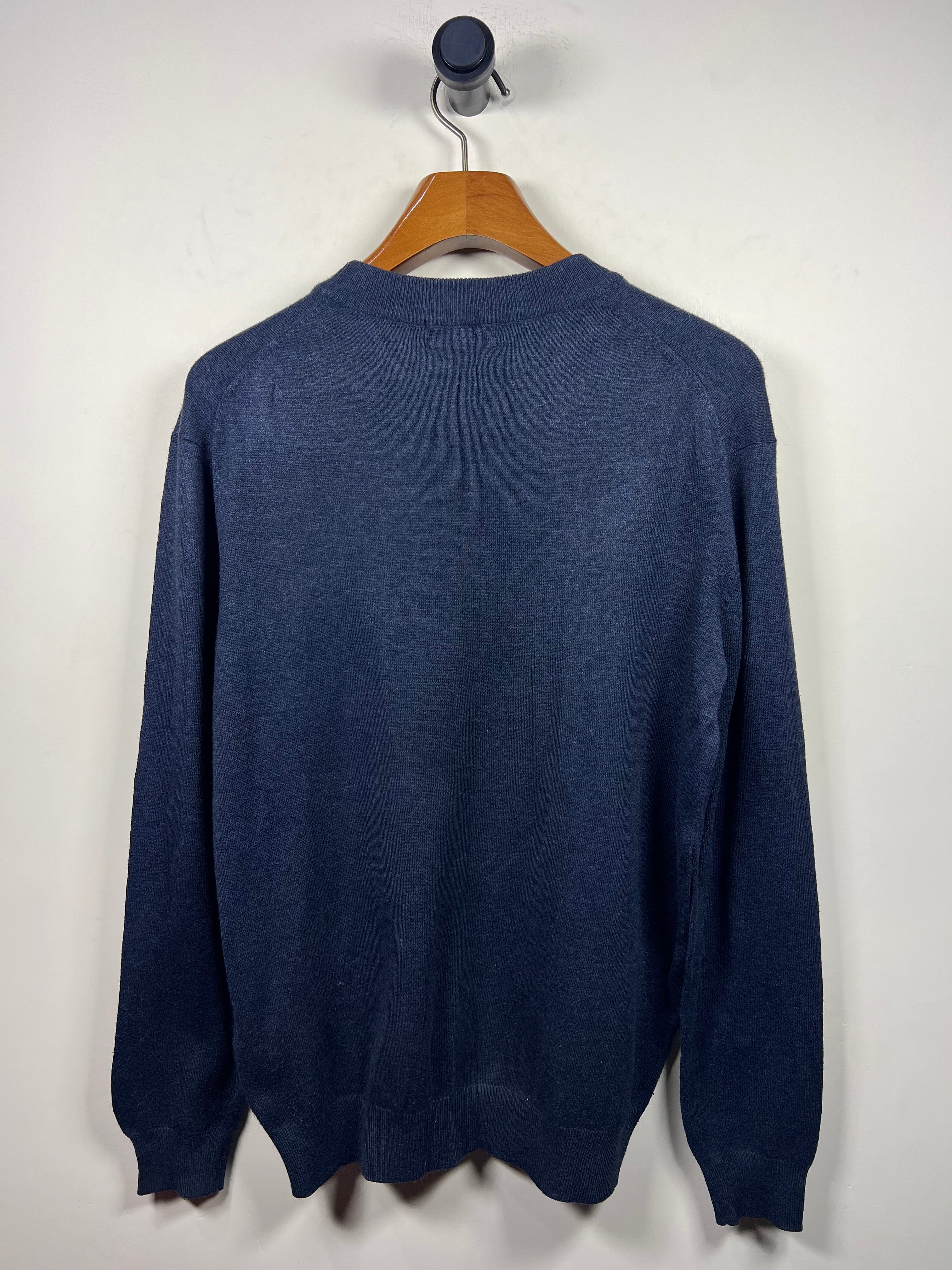 V Cut Mockneck Sweater (Medium-Large)