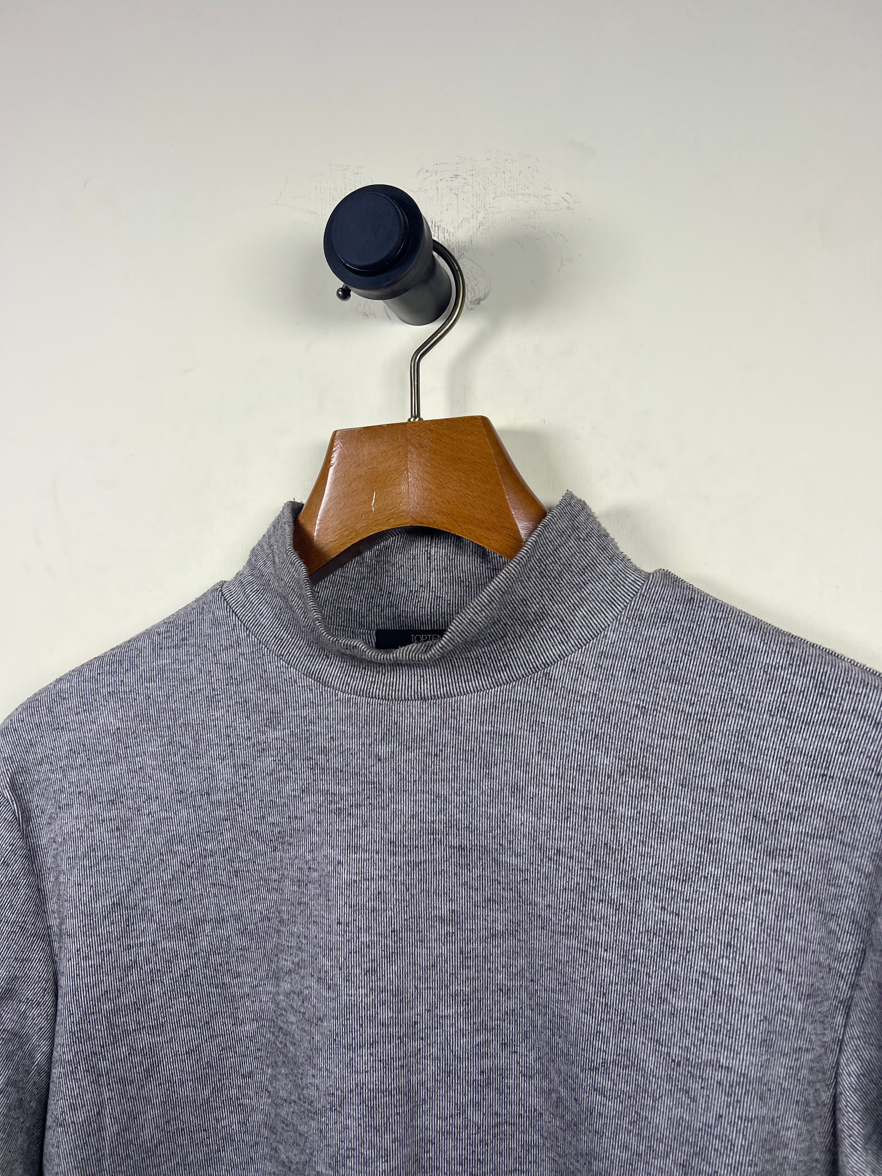 Top Ten Mockneck Sweater (Small-Medium)