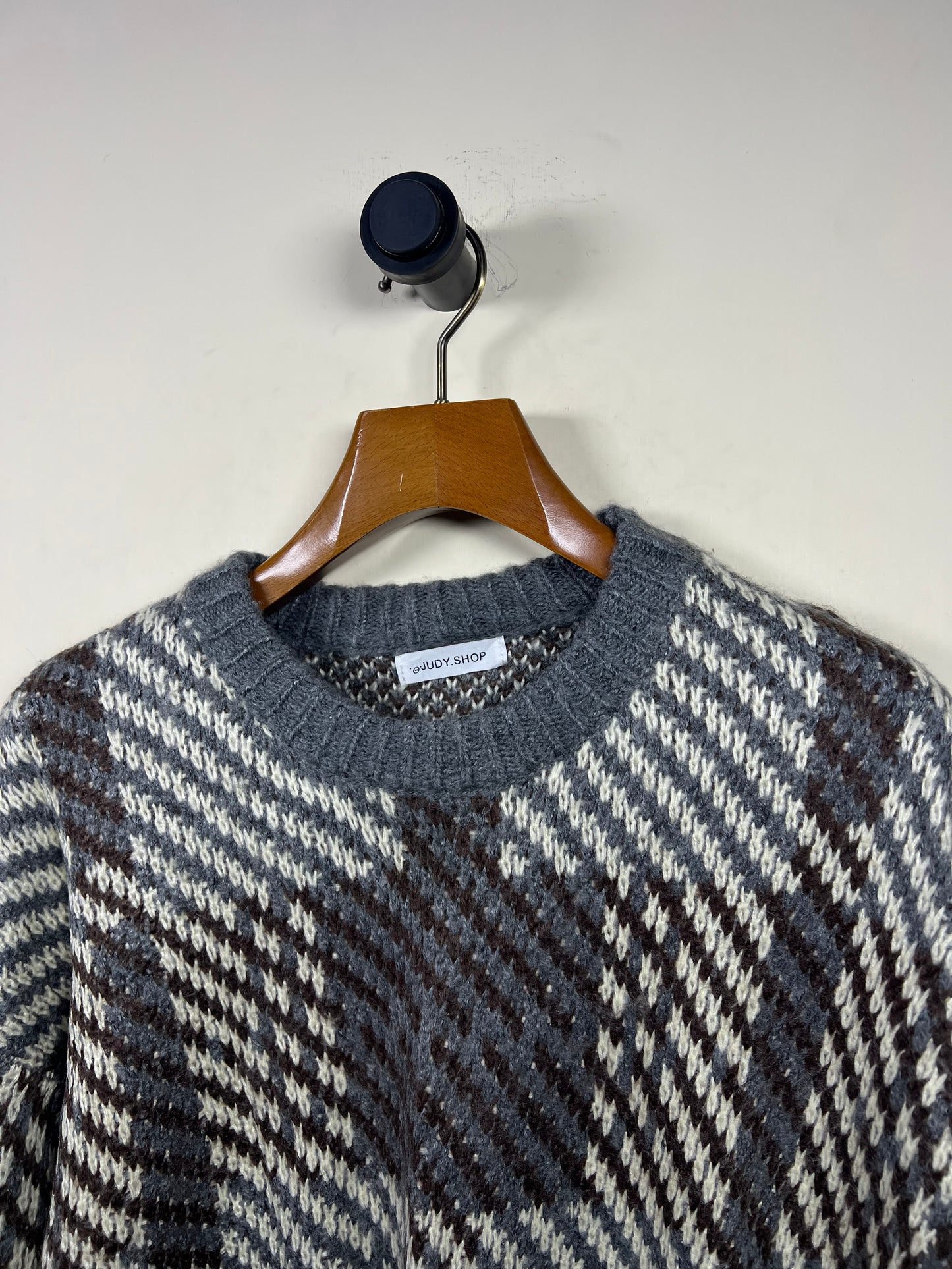 Judy Shop Cable Knitted Sweater (Women) (Large/X-Large)